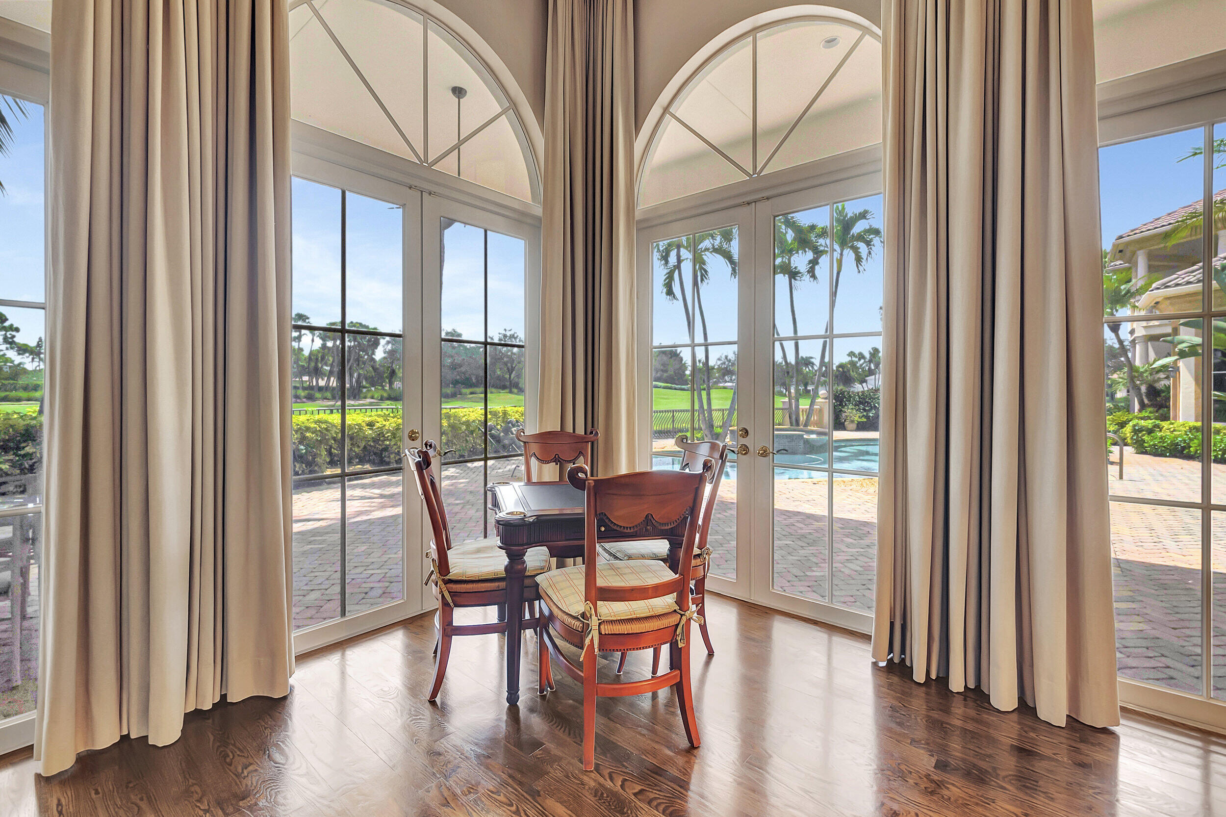 Isla Verde - Residential