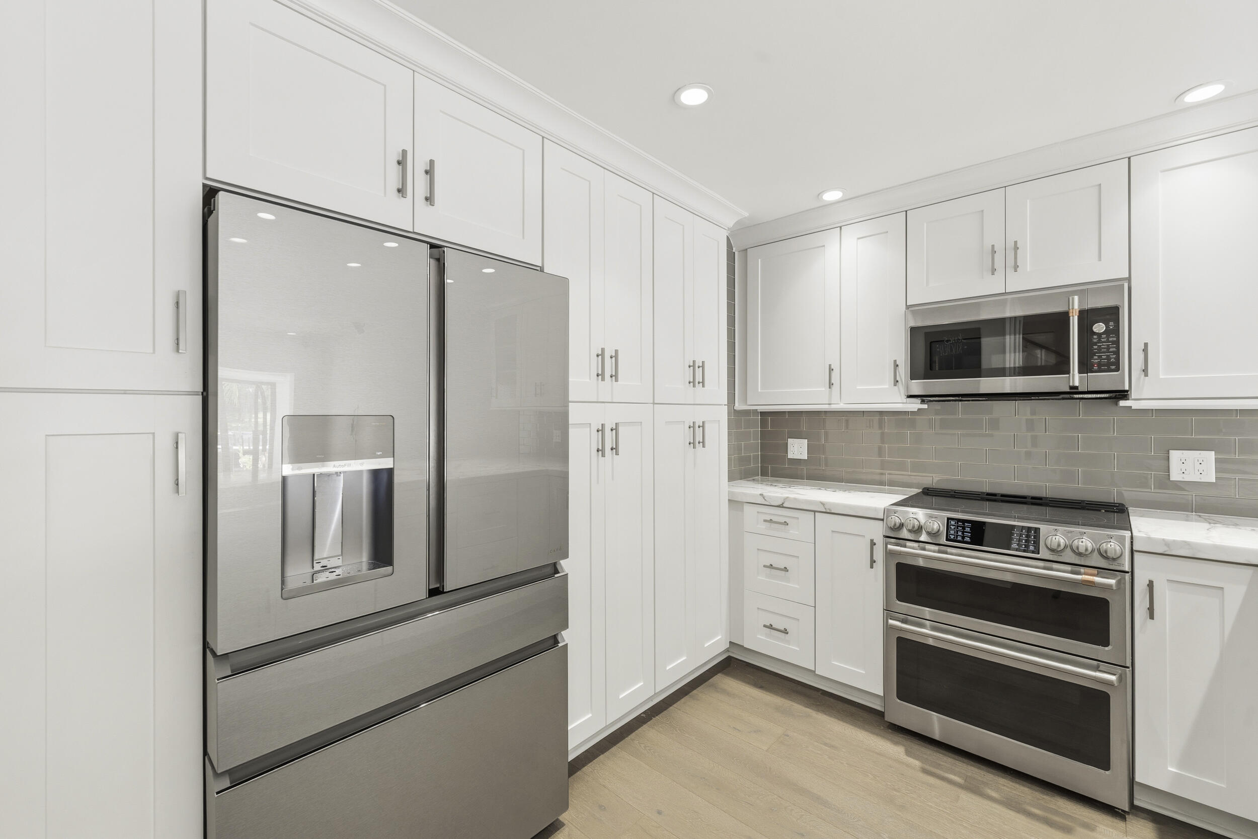 MARINERS COVE 1 - Residential