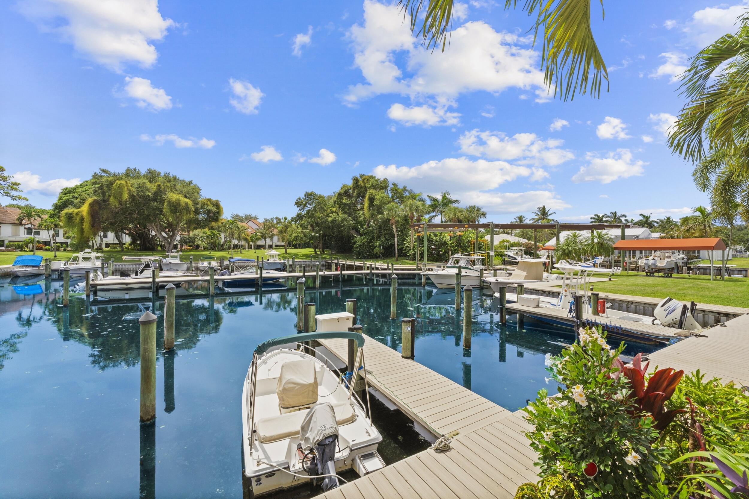 MARINERS COVE 1 - Residential