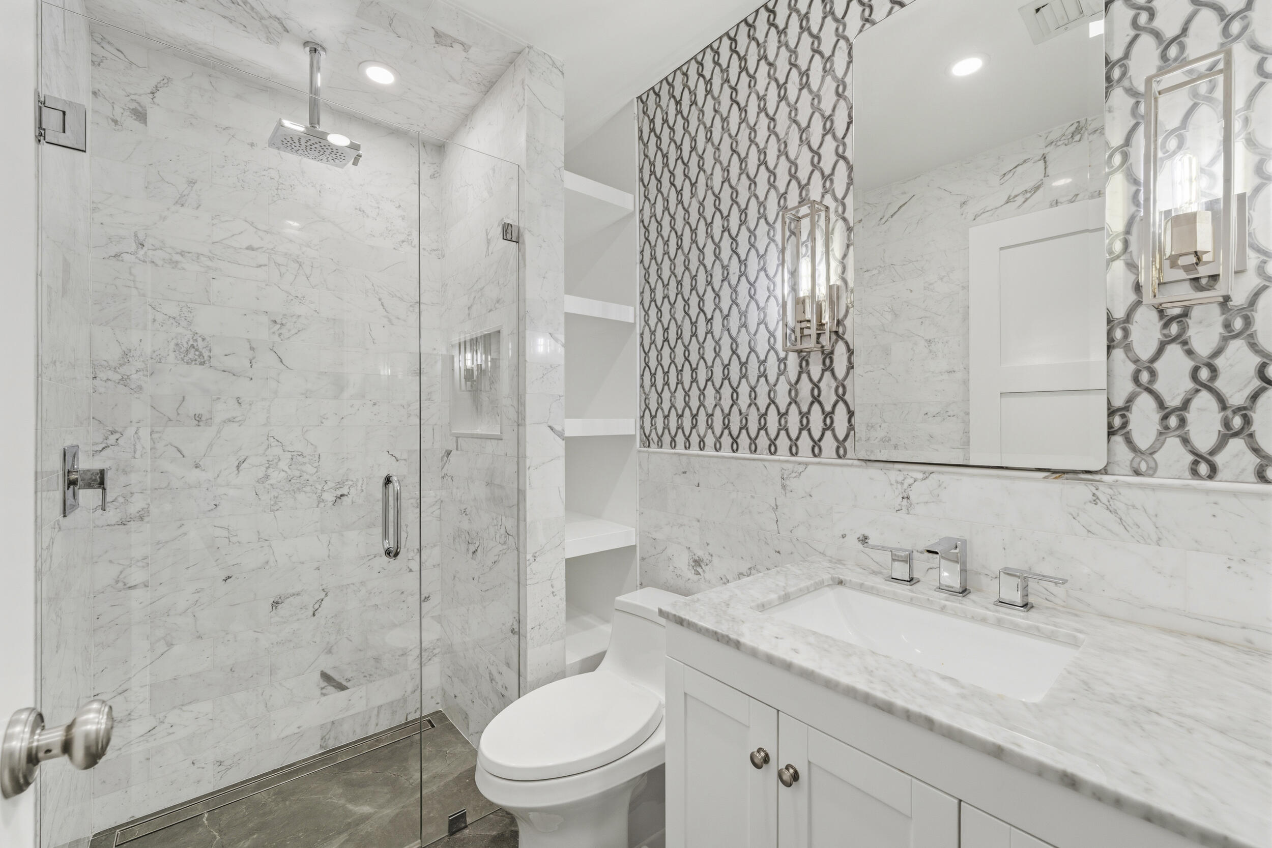 MARINERS COVE 1 - Residential