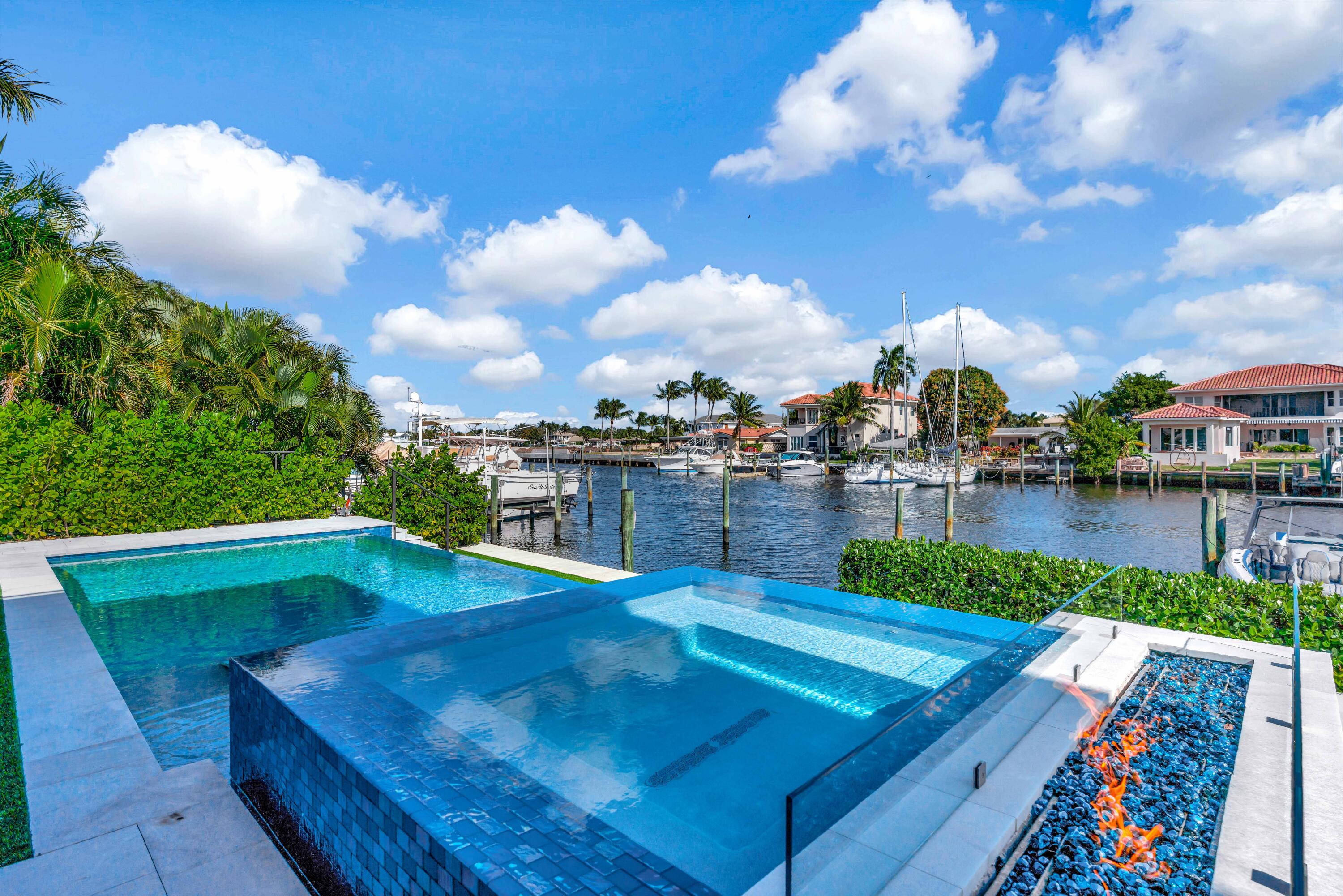 NORTH PALM BEACH VILLAGE OF 6 - Residential