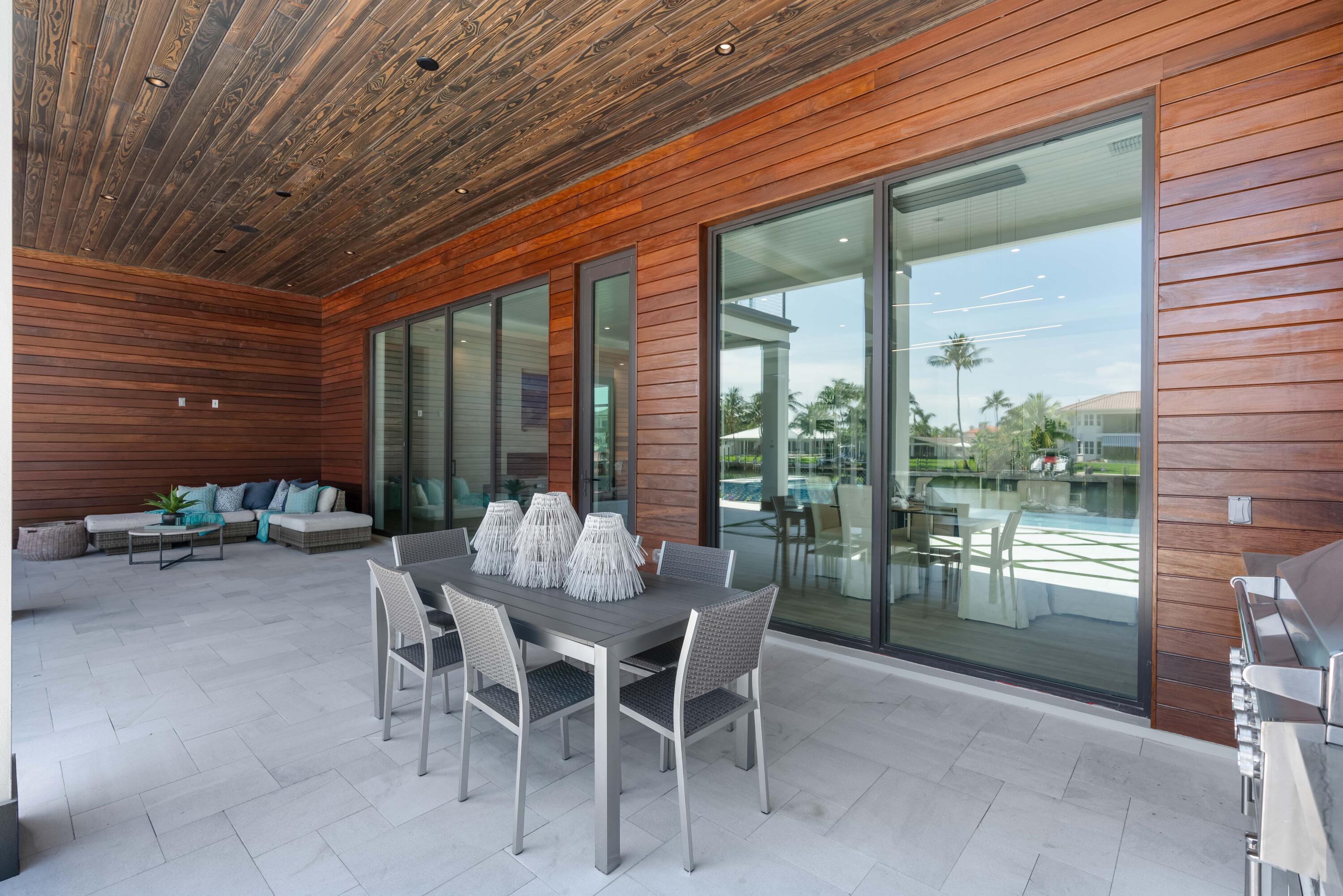 NORTH PALM BEACH VILLAGE OF 6 - Residential