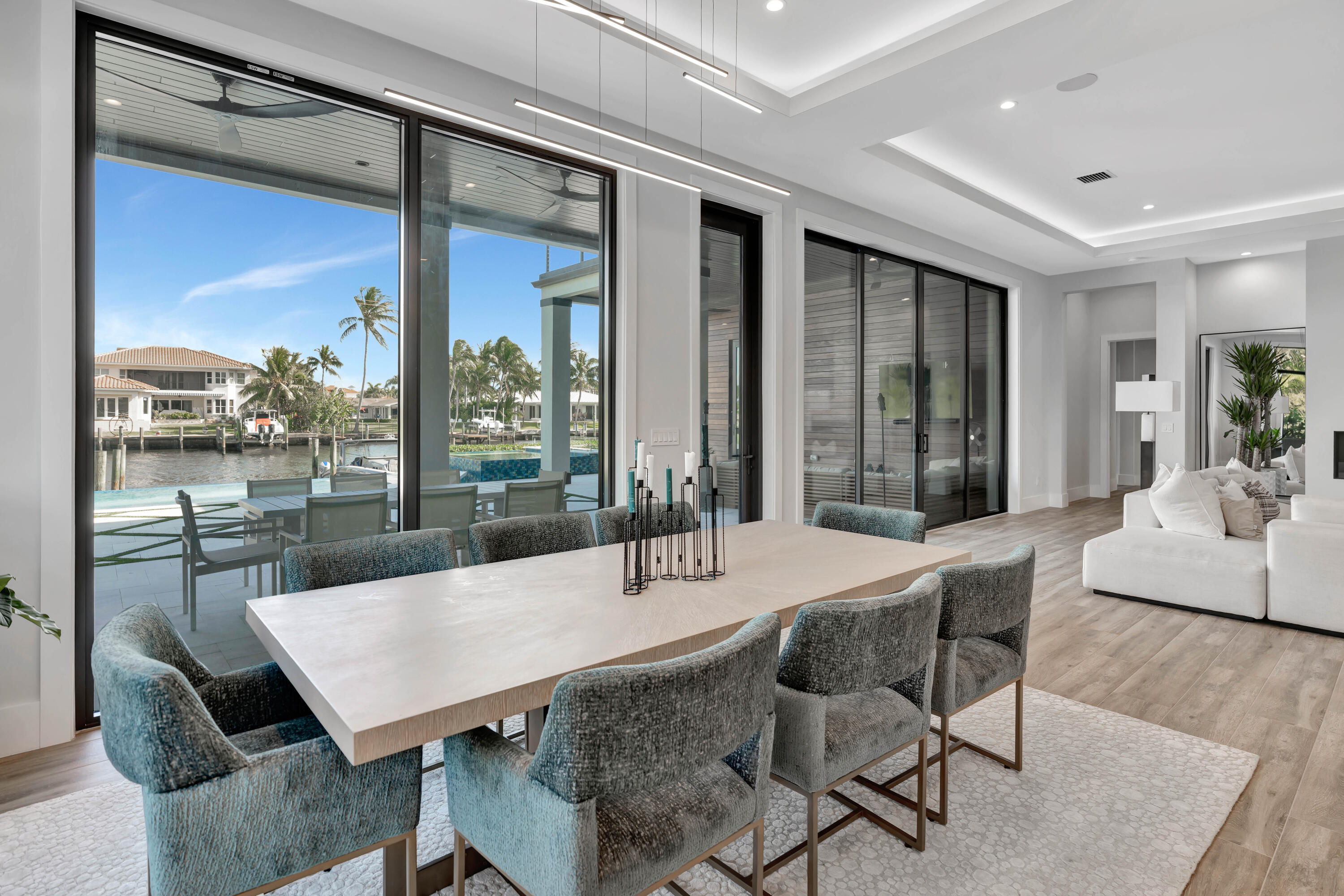 NORTH PALM BEACH VILLAGE OF 6 - Residential