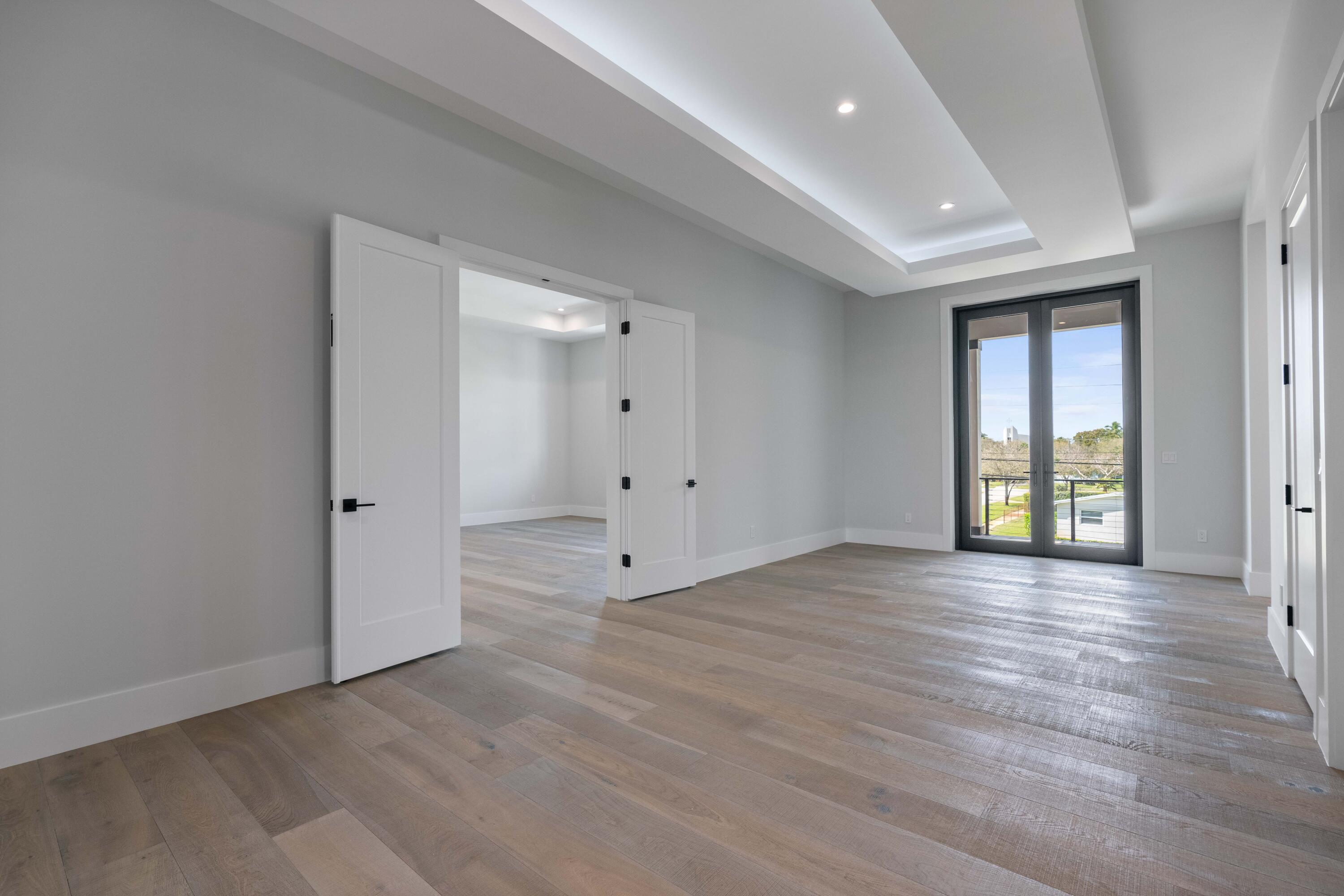 NORTH PALM BEACH VILLAGE OF 6 - Residential