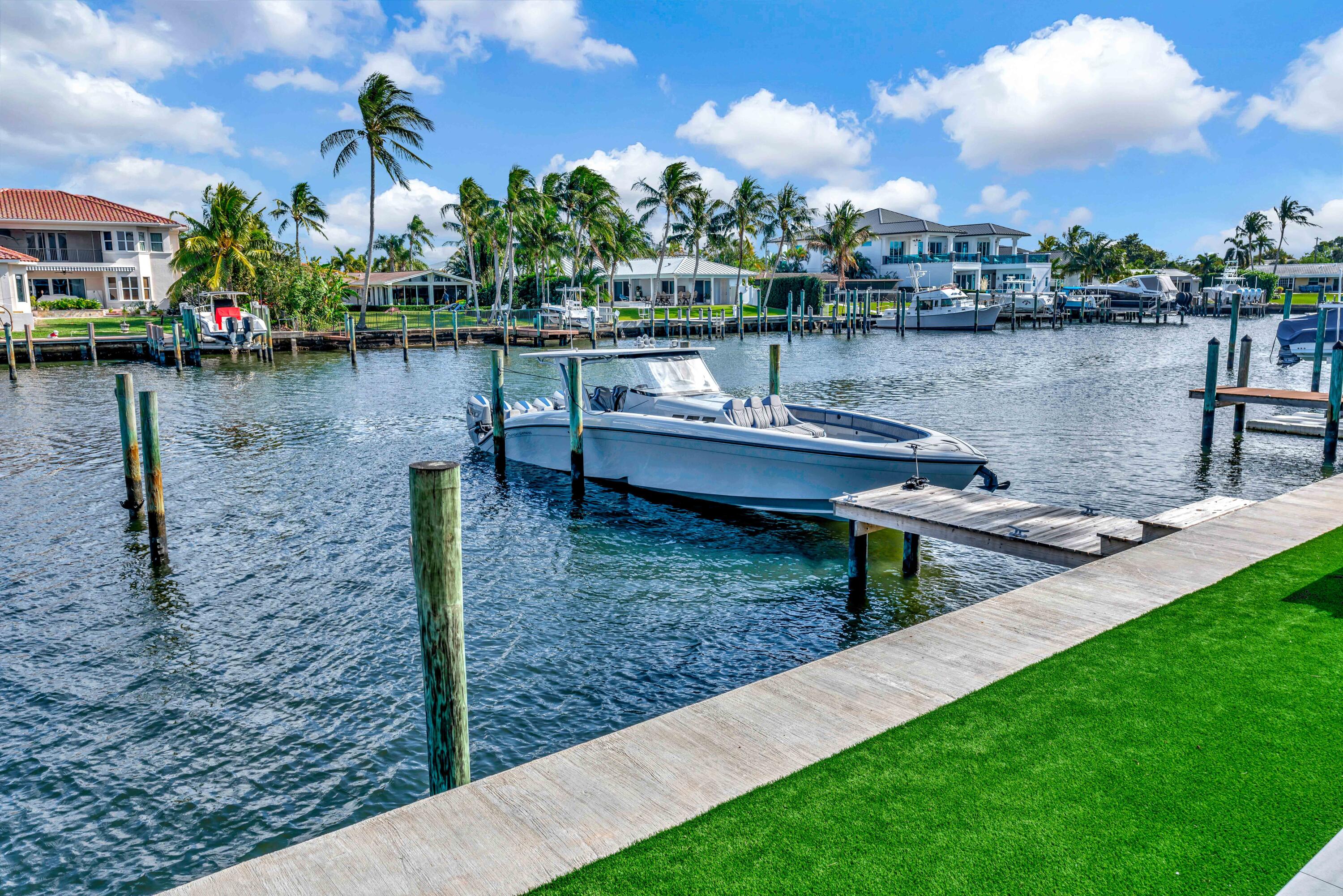 NORTH PALM BEACH VILLAGE OF 6 - Residential