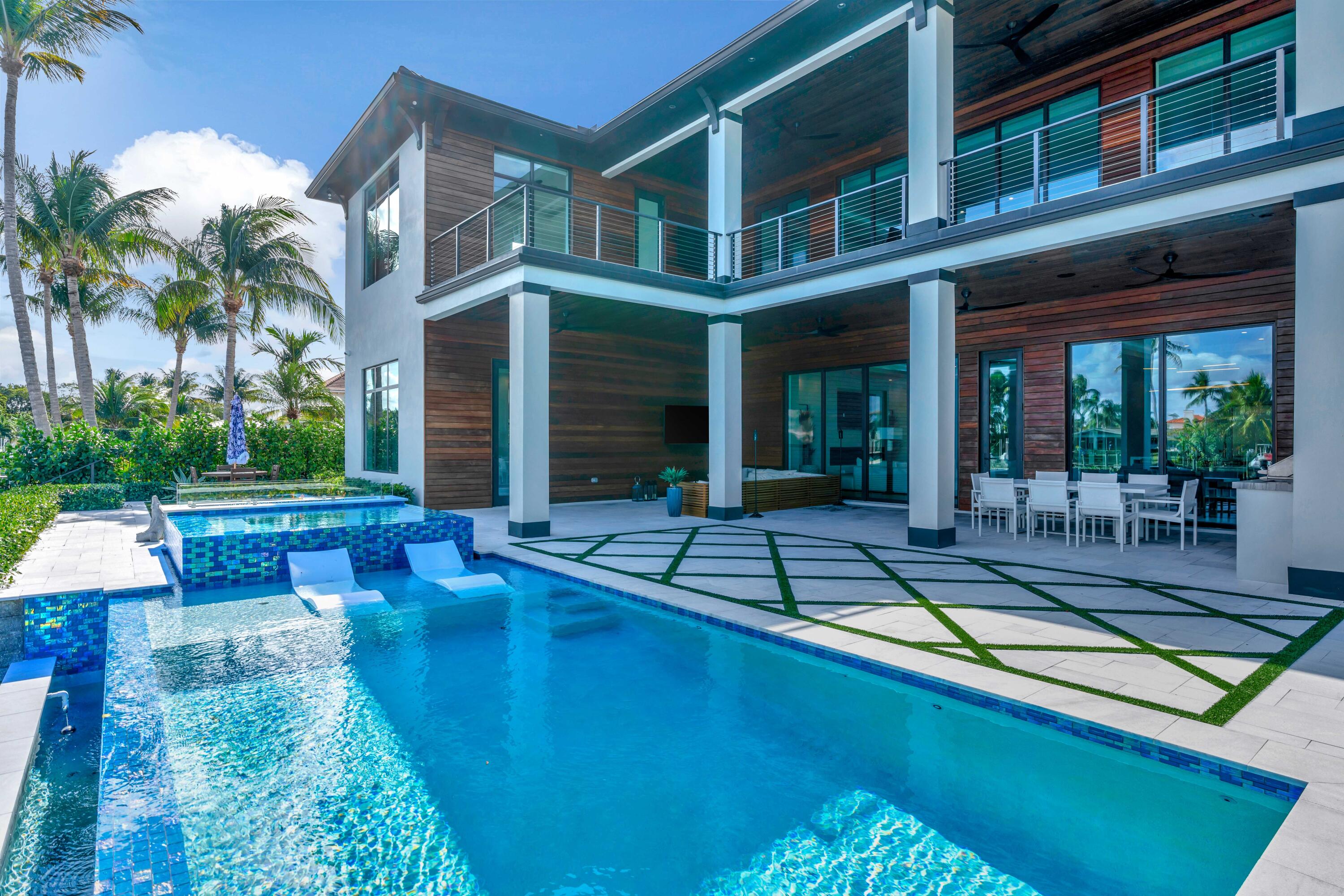 NORTH PALM BEACH VILLAGE OF 6 - Residential