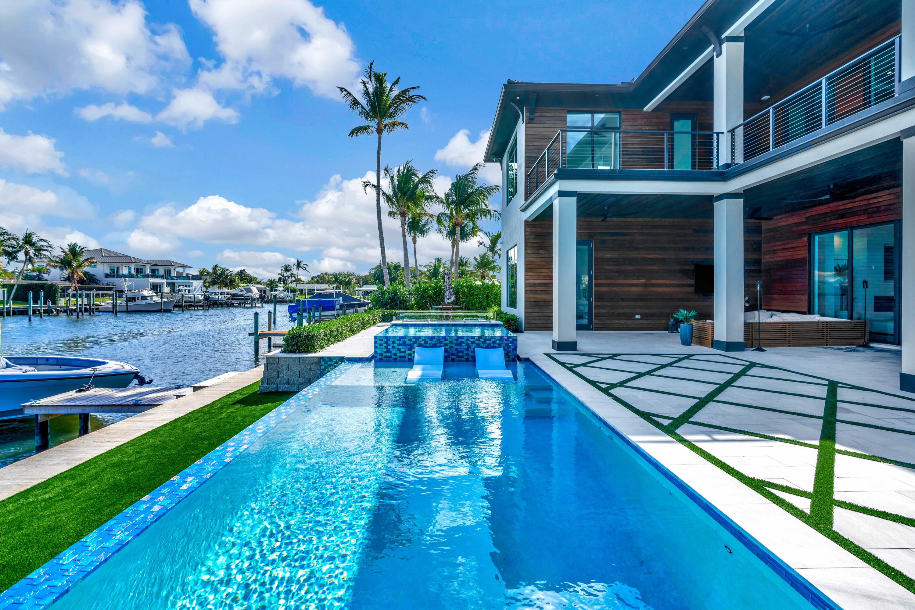 NORTH PALM BEACH VILLAGE OF 6 - Residential