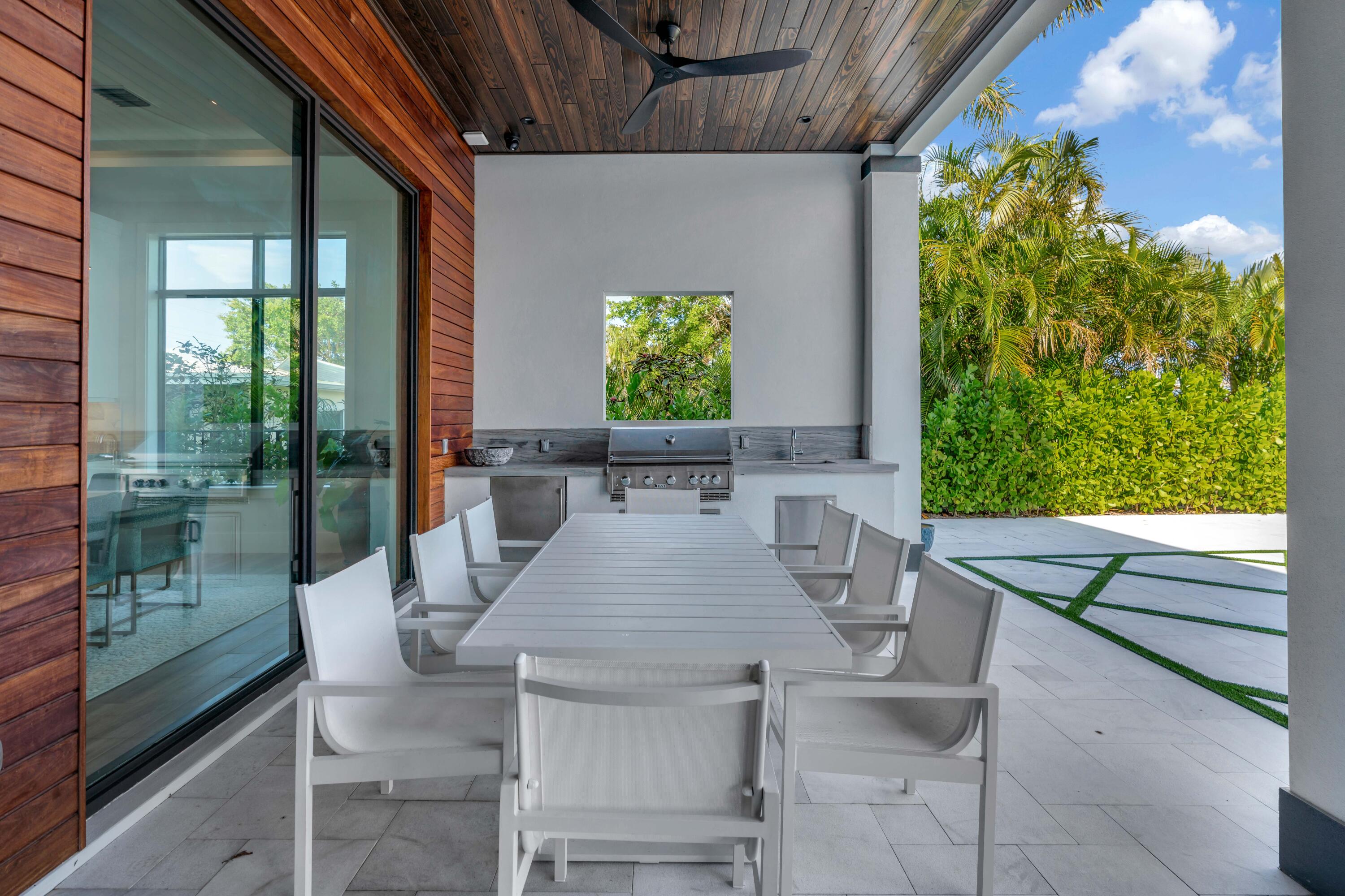 NORTH PALM BEACH VILLAGE OF 6 - Residential