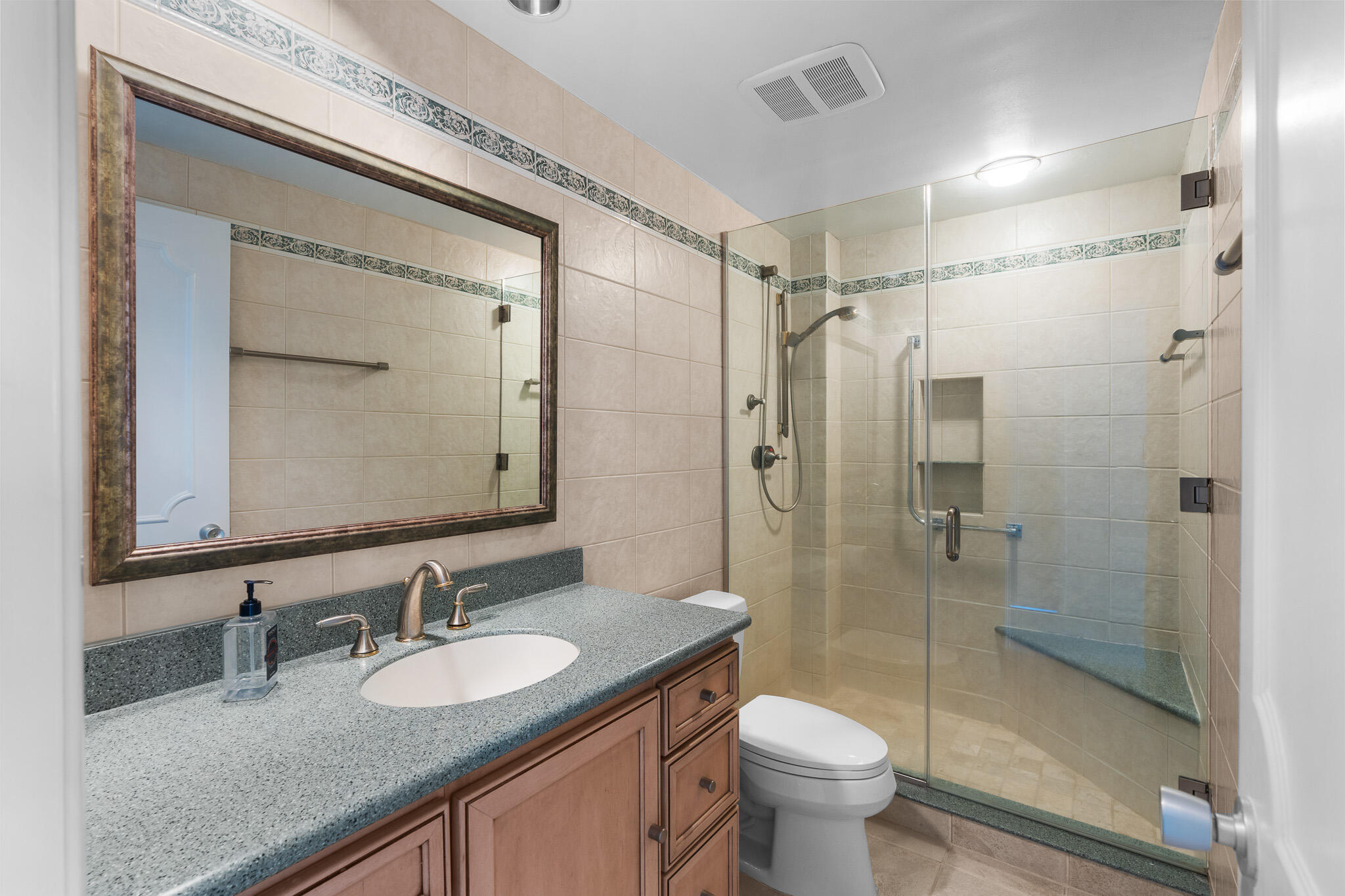 CORAL RIDGE TOWERS NORTH CO-OP - Residential