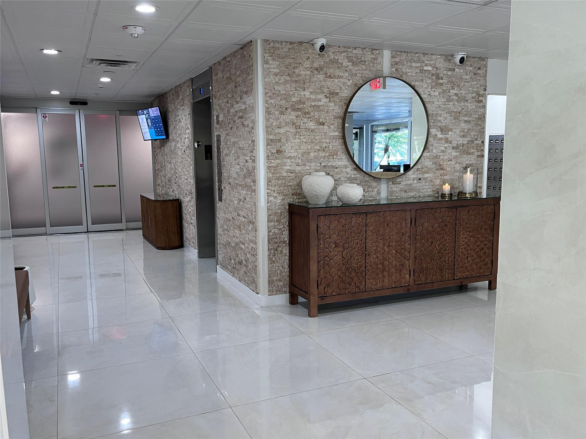 CORAL RIDGE TOWERS NORTH CO-OP - Residential