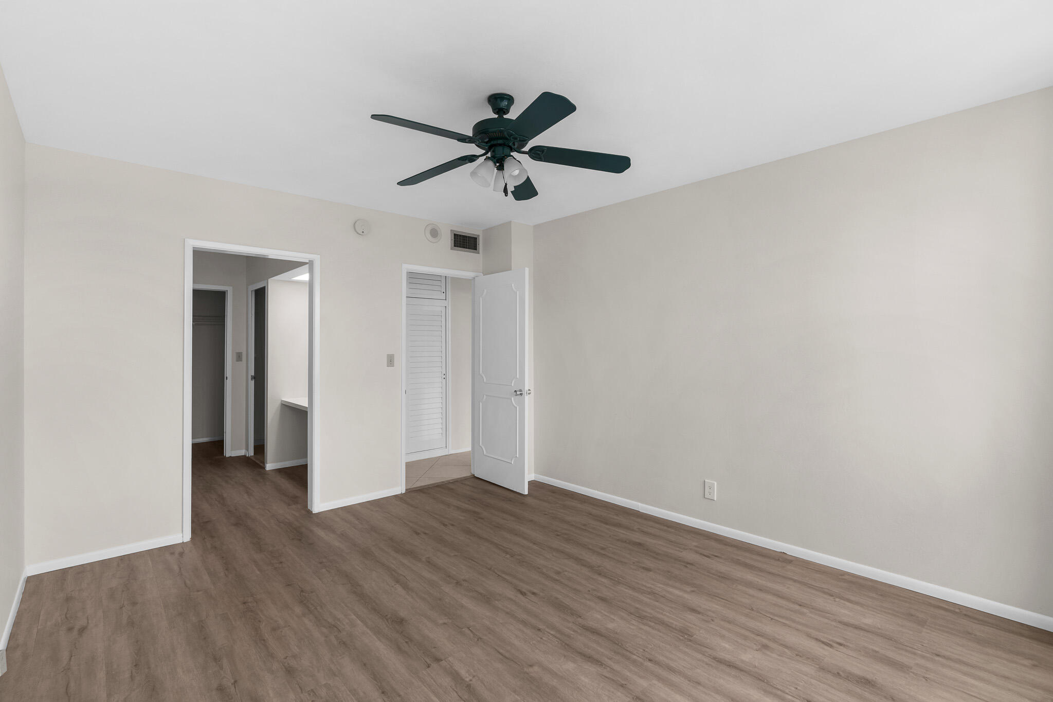 CORAL RIDGE TOWERS NORTH CO-OP - Residential