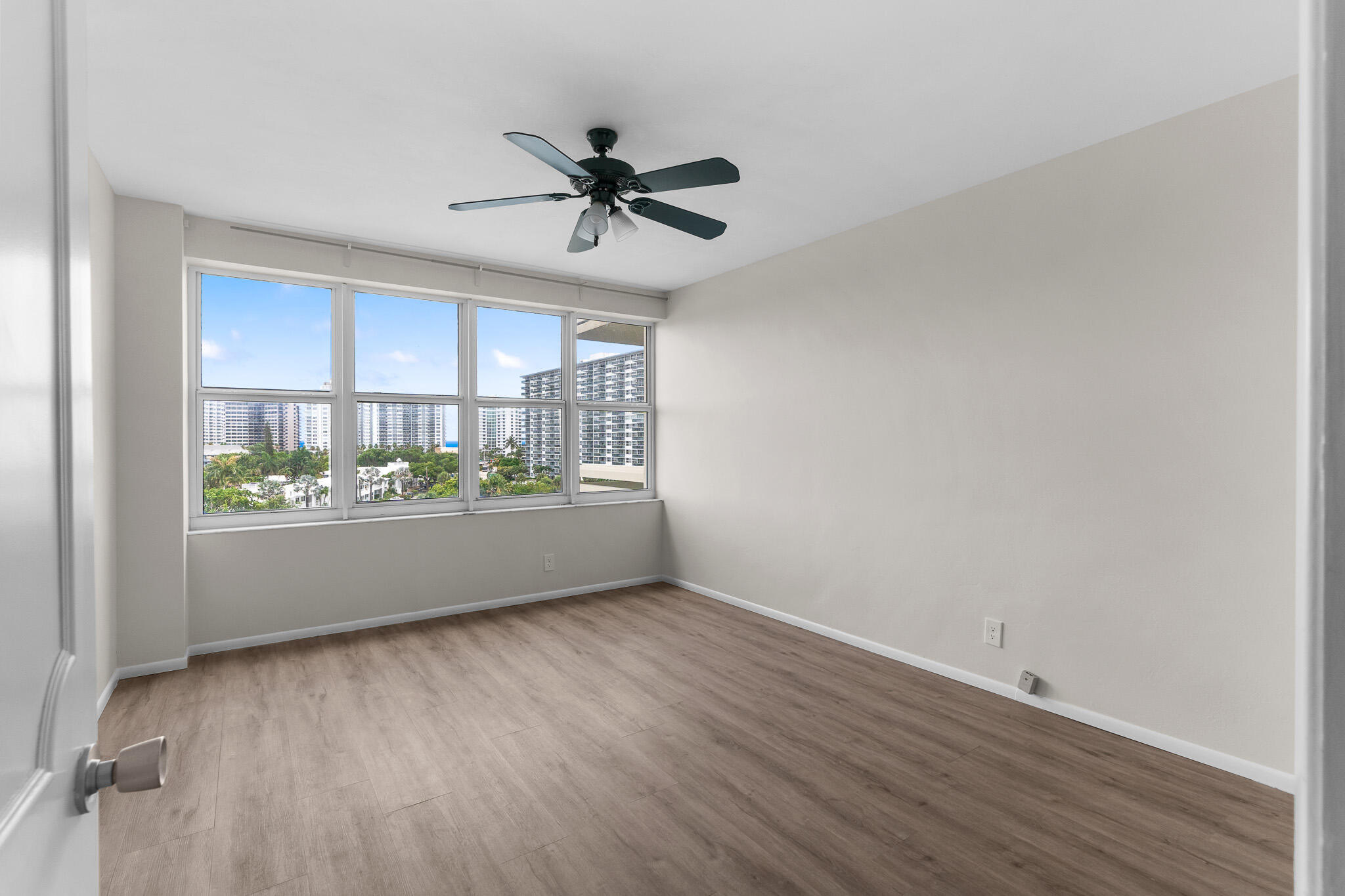 CORAL RIDGE TOWERS NORTH CO-OP - Residential