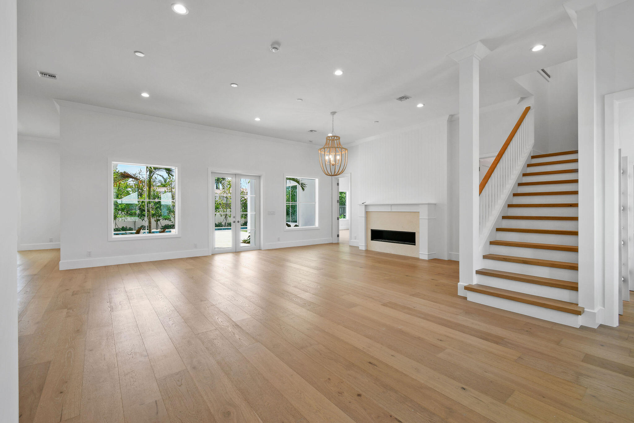 Tequesta Country Club - Residential