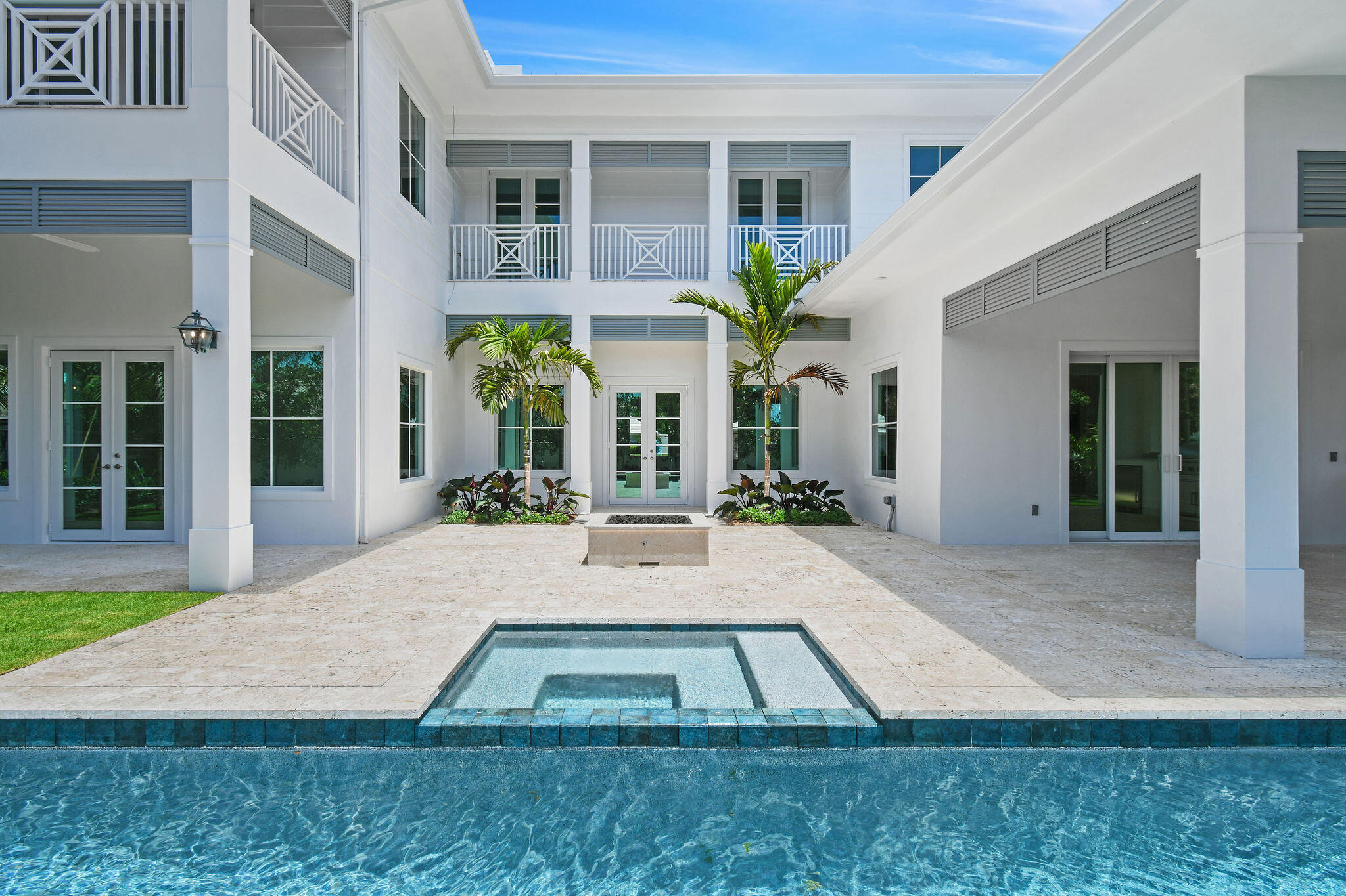 Tequesta Country Club - Residential