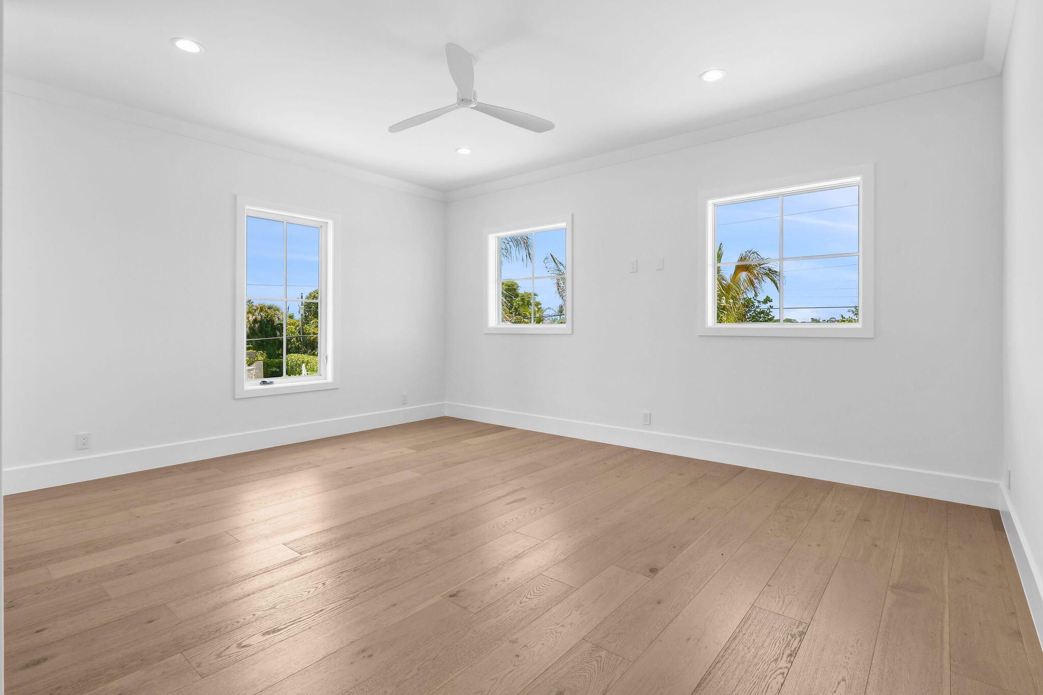 Tequesta Country Club - Residential