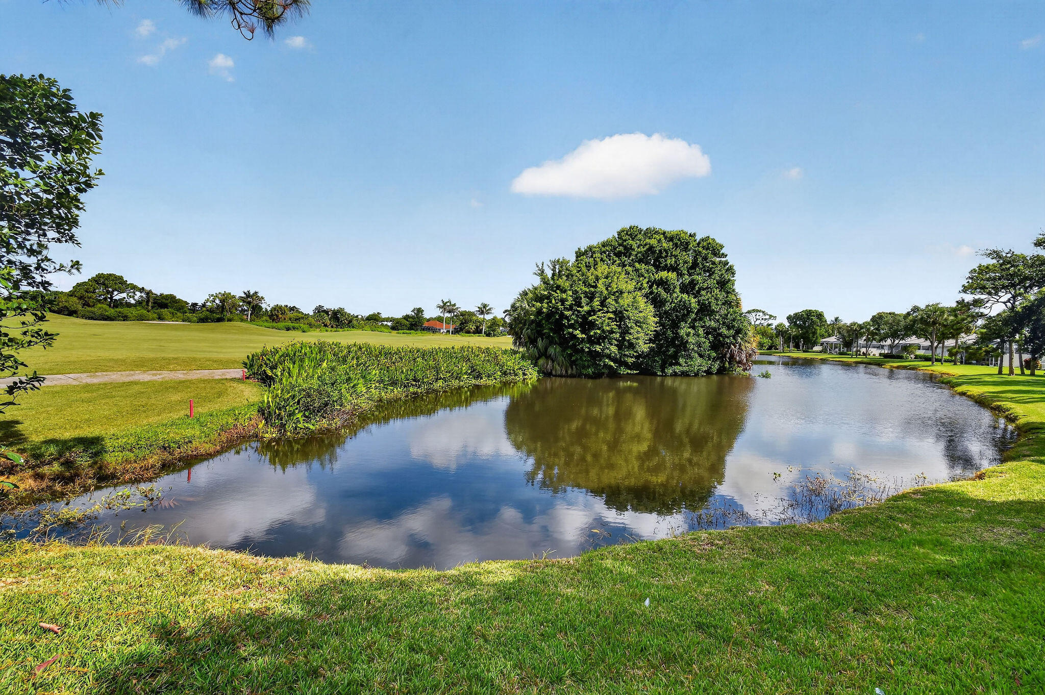 DOUBLE TREE - Residential