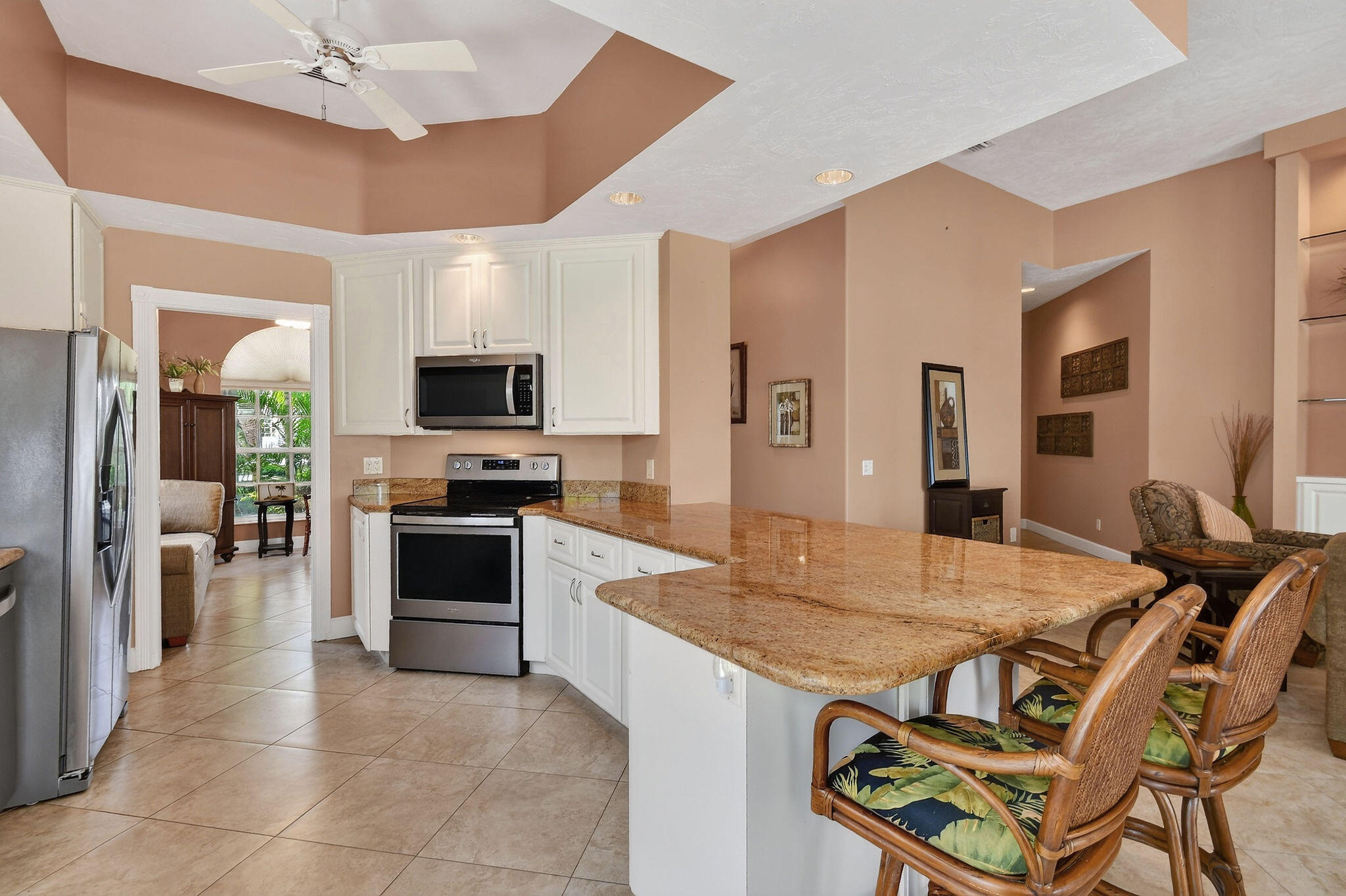 DOUBLE TREE - Residential