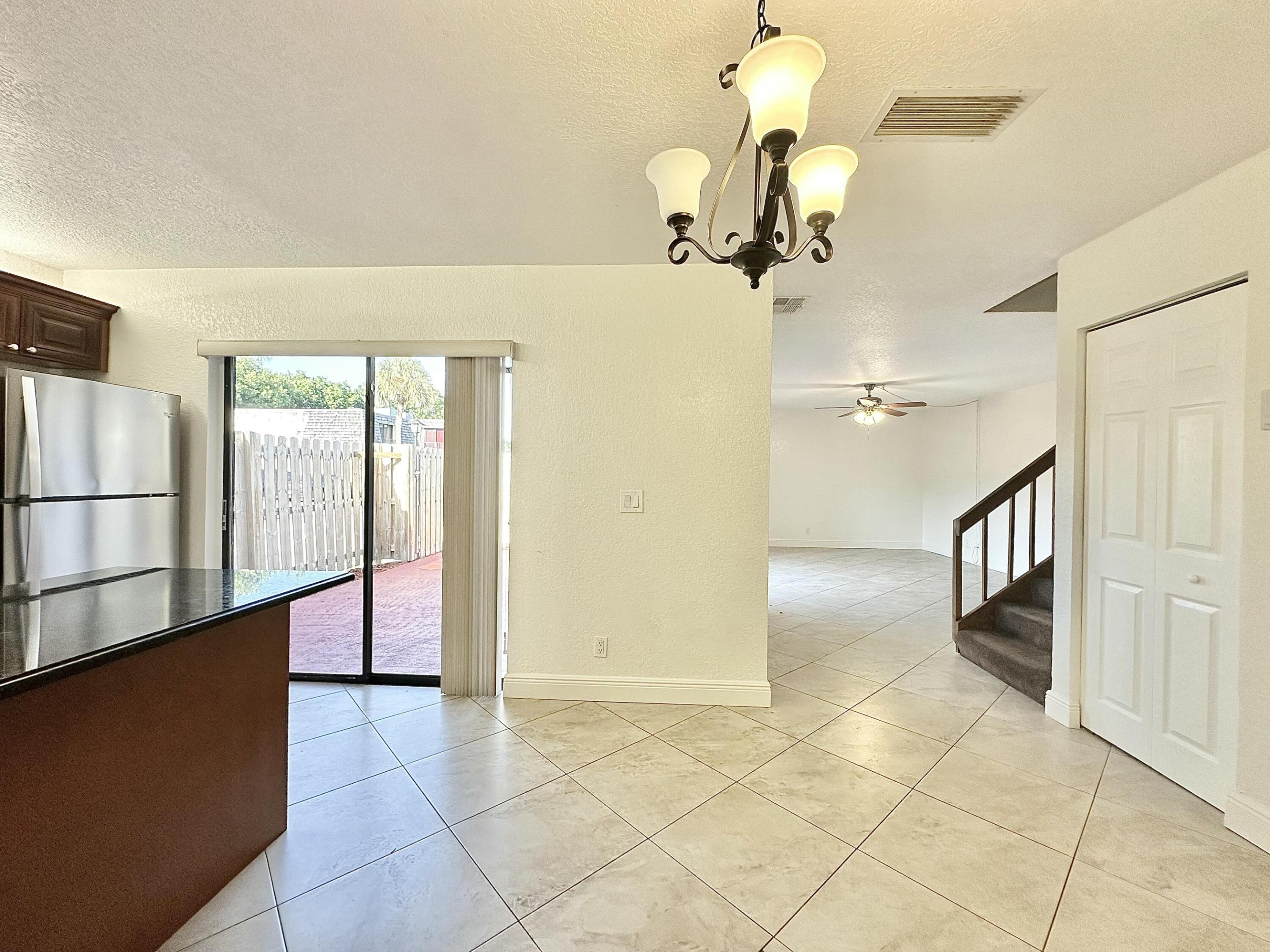 LAKEWOOD OF PALM SPRINGS - Residential