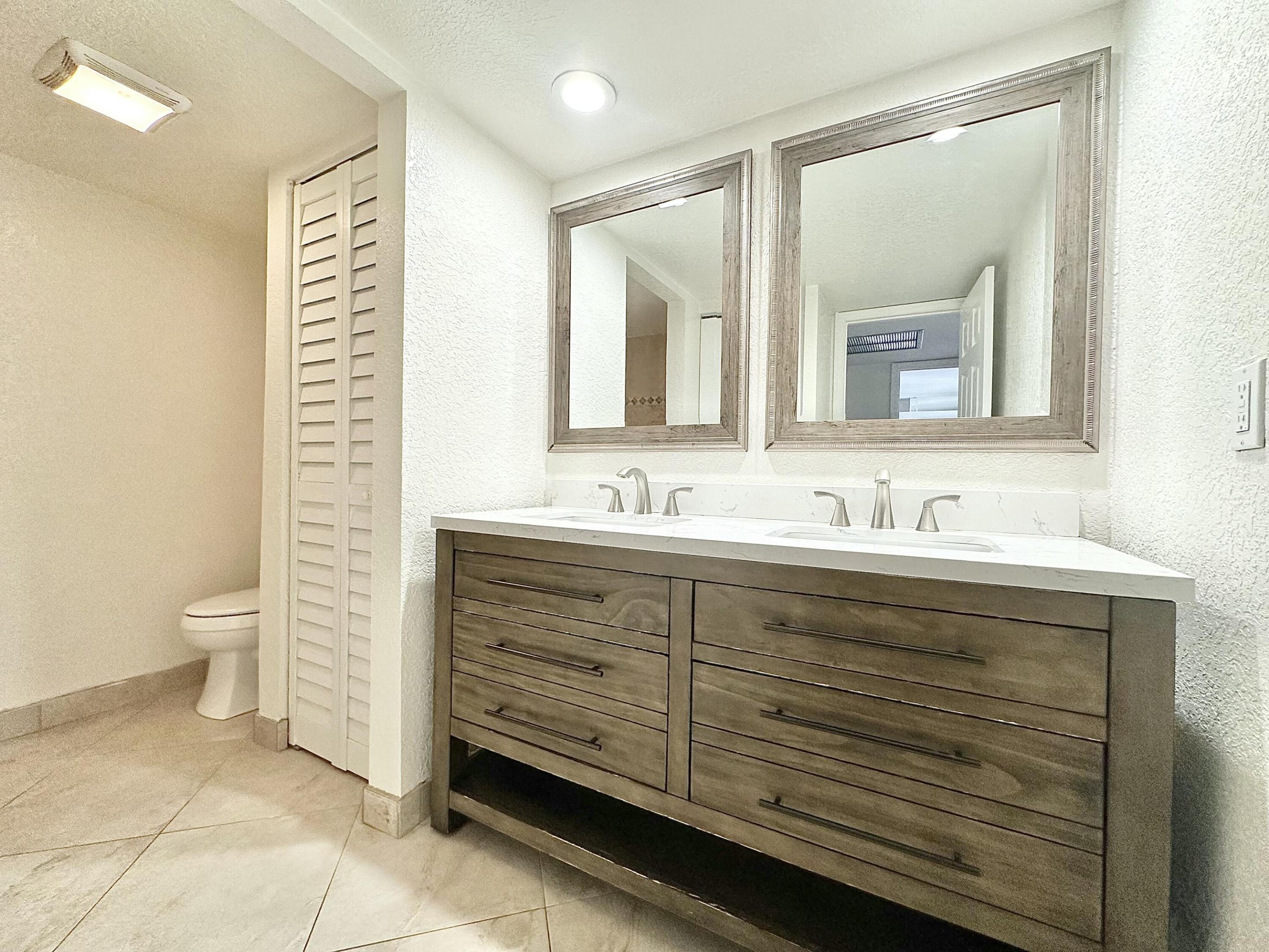 LAKEWOOD OF PALM SPRINGS - Residential