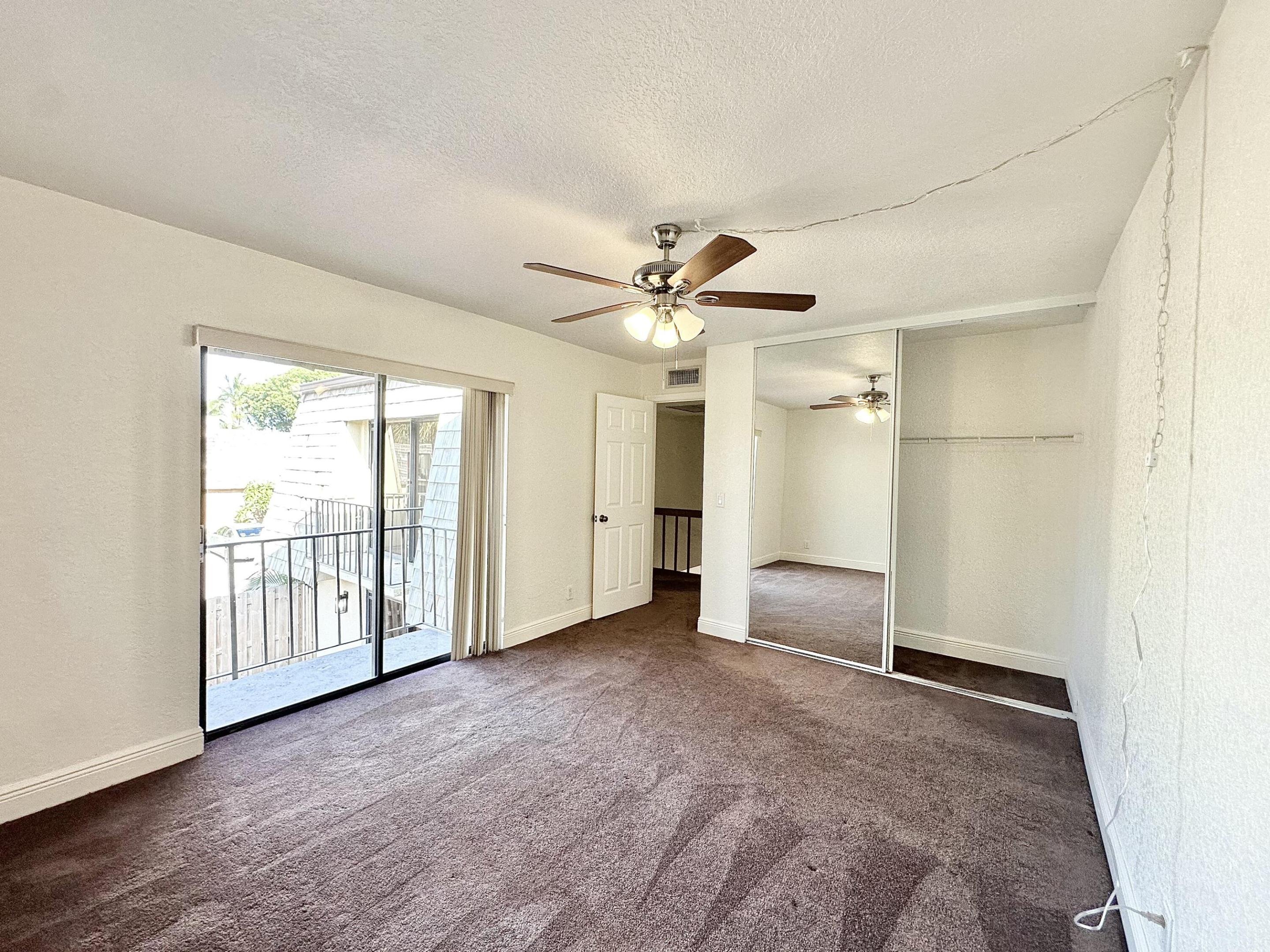 LAKEWOOD OF PALM SPRINGS - Residential