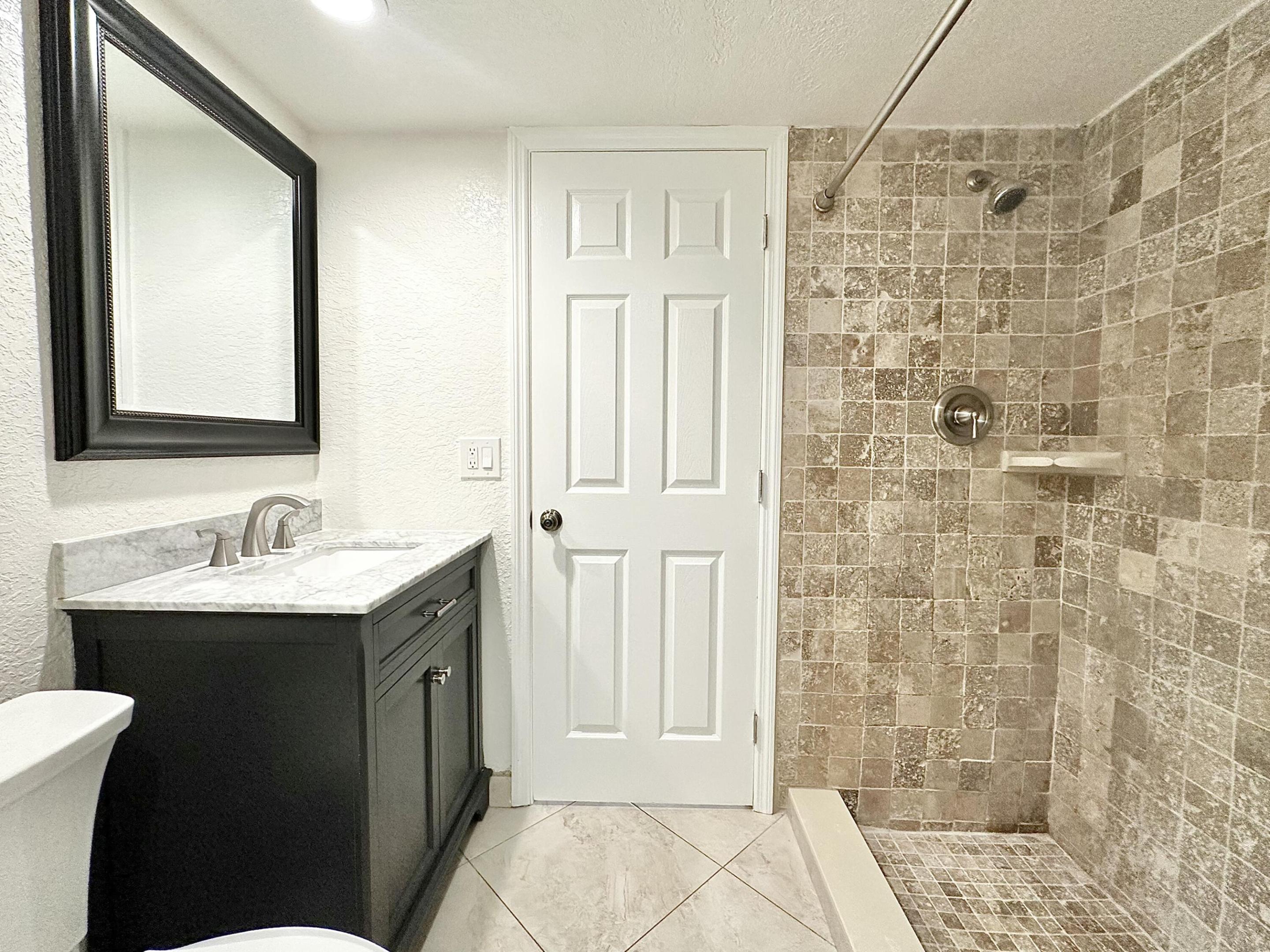 LAKEWOOD OF PALM SPRINGS - Residential