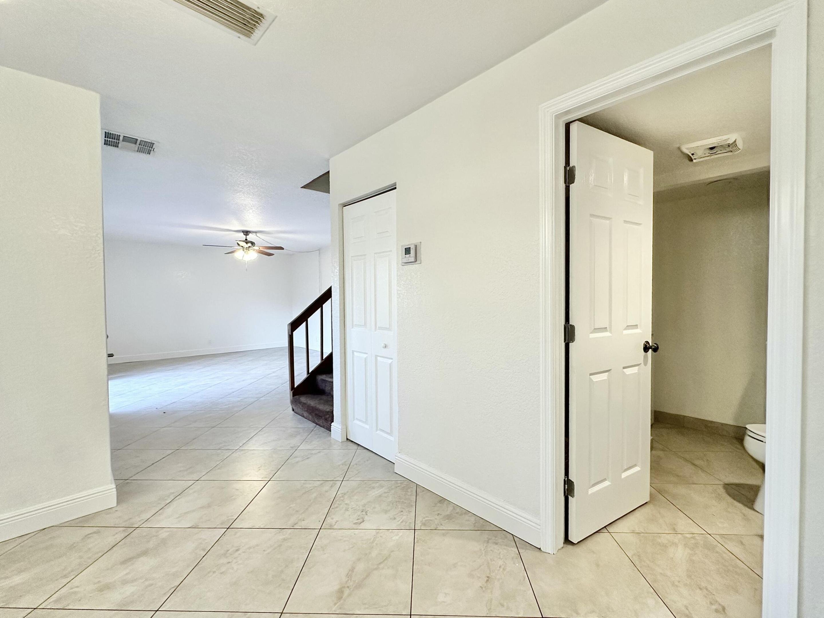 LAKEWOOD OF PALM SPRINGS - Residential