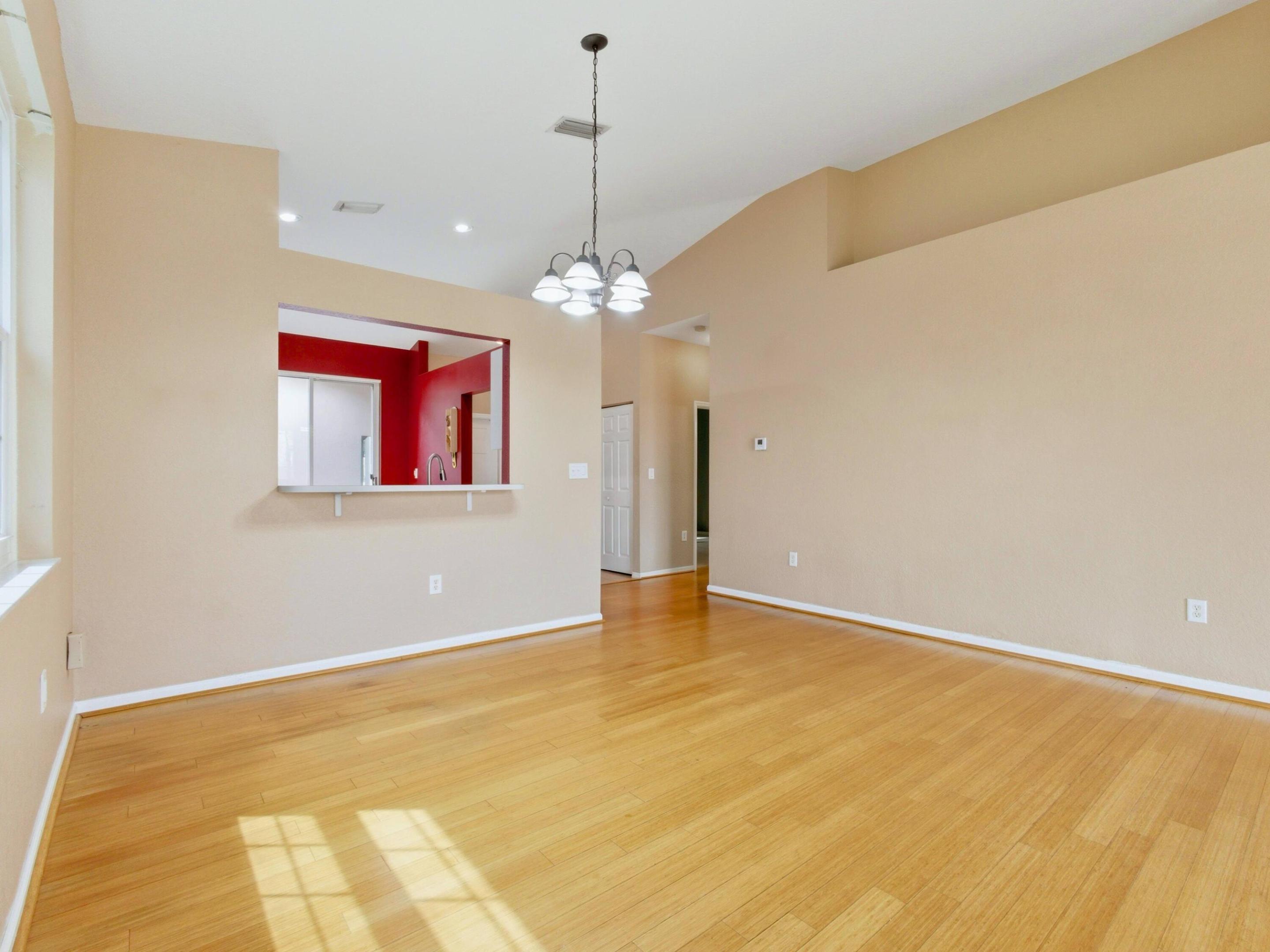 REGENCY HOMES AT SUNRISE - Residential