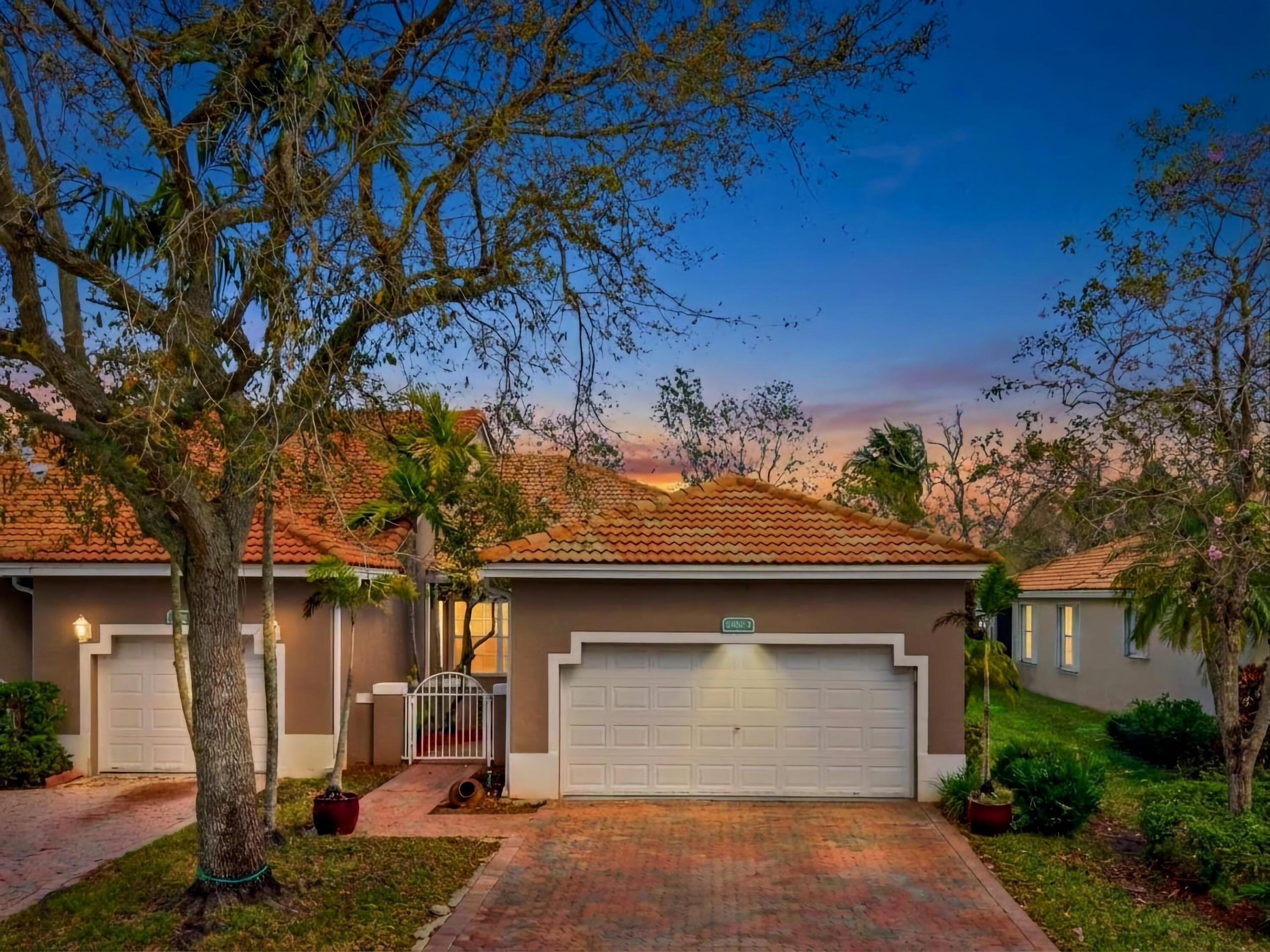 REGENCY HOMES AT SUNRISE - Residential