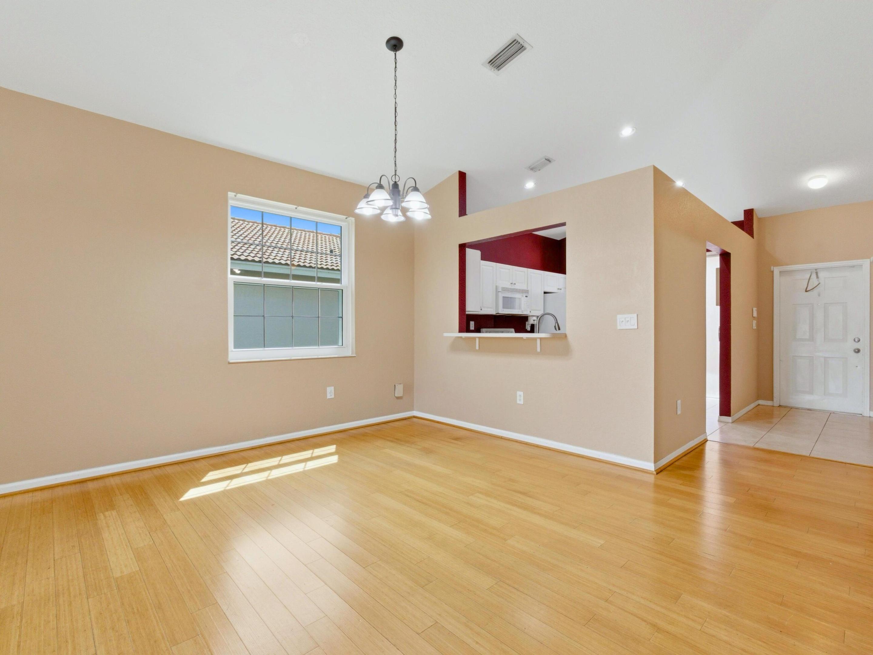 REGENCY HOMES AT SUNRISE - Residential