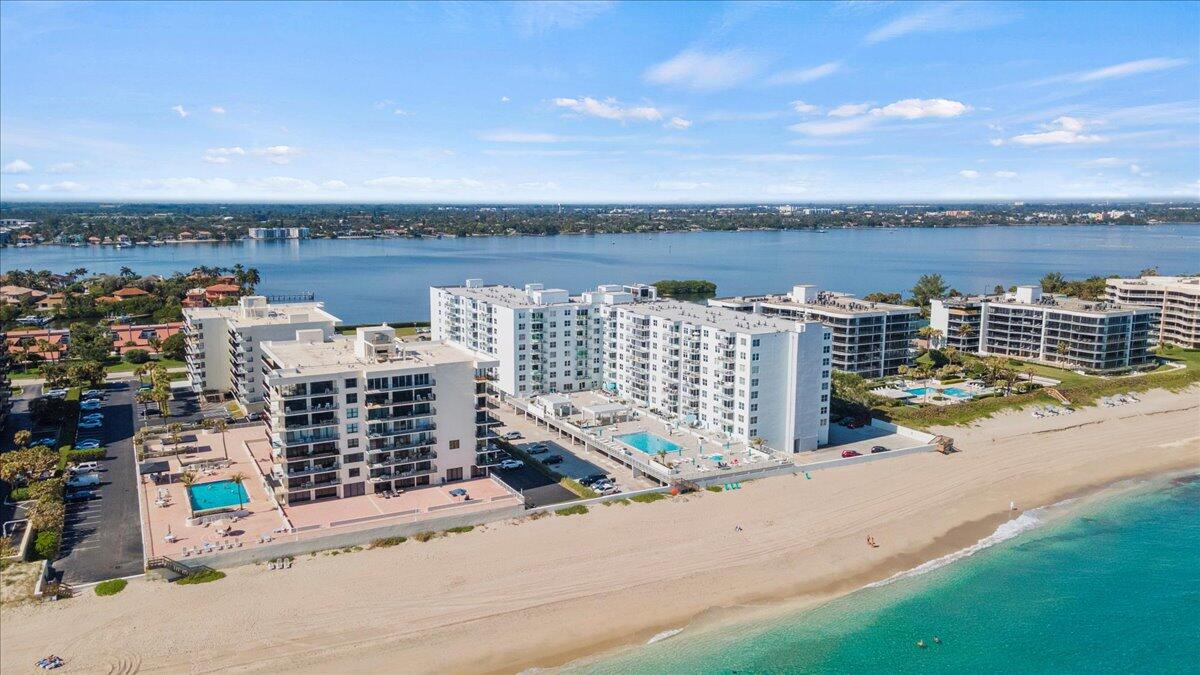 The Patrician of Palm Beach - Residential