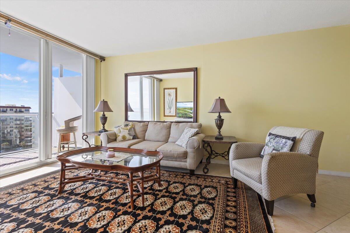 The Patrician of Palm Beach - Residential