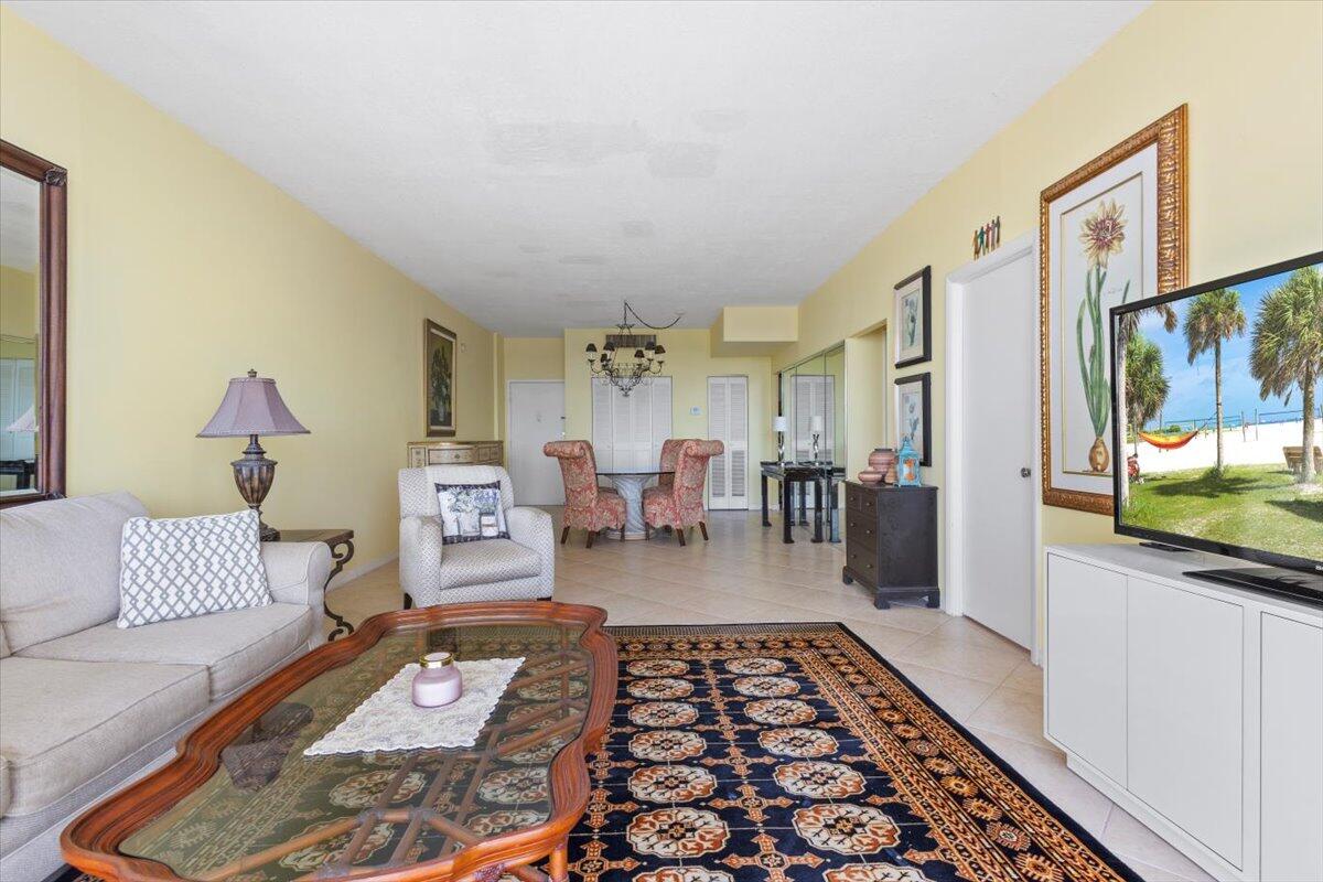 The Patrician of Palm Beach - Residential