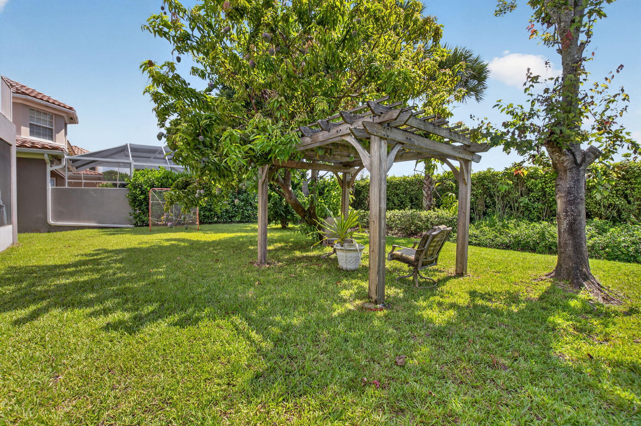 COUNTRYSIDE MEADOWS - Residential