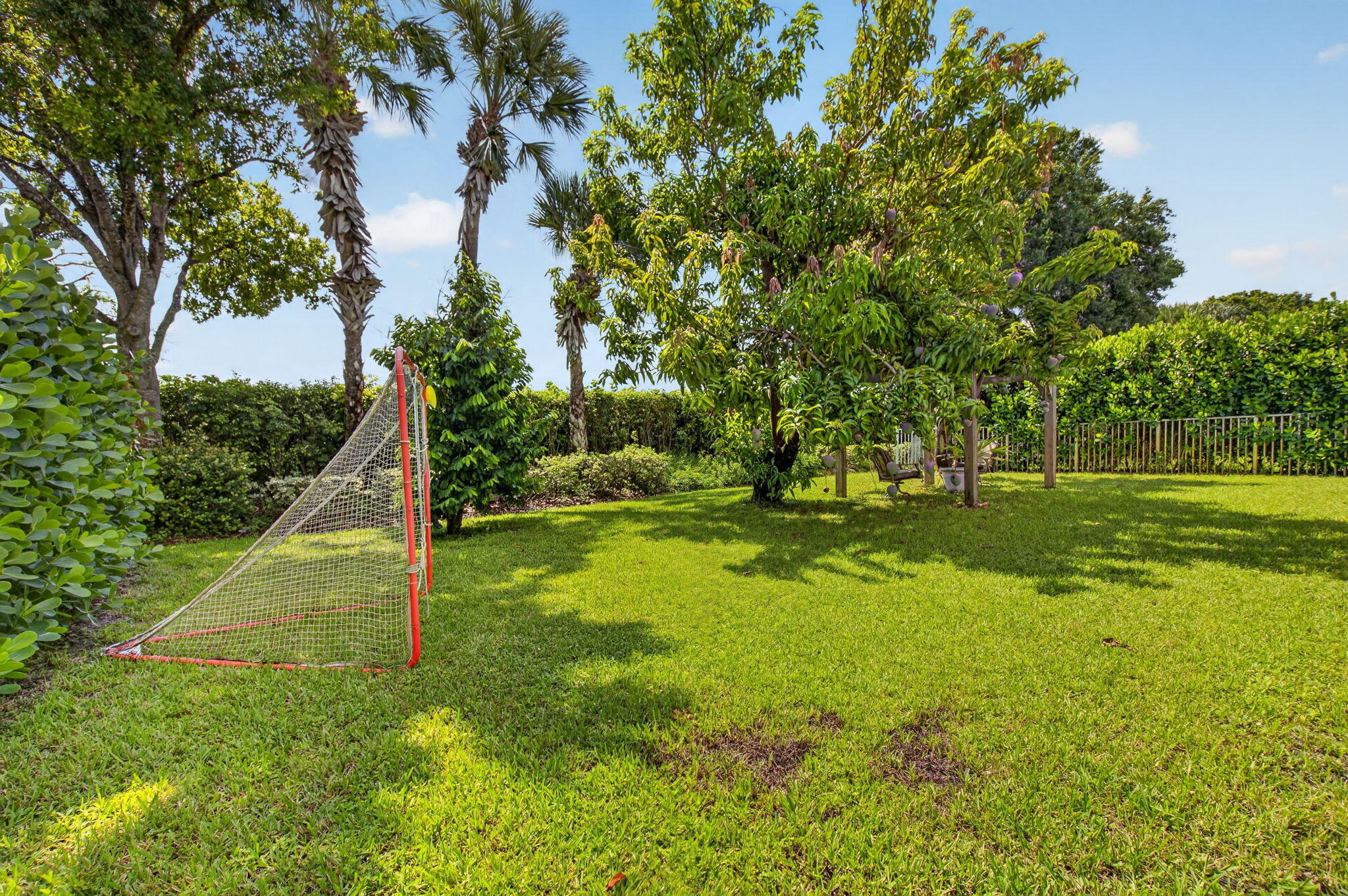 COUNTRYSIDE MEADOWS - Residential