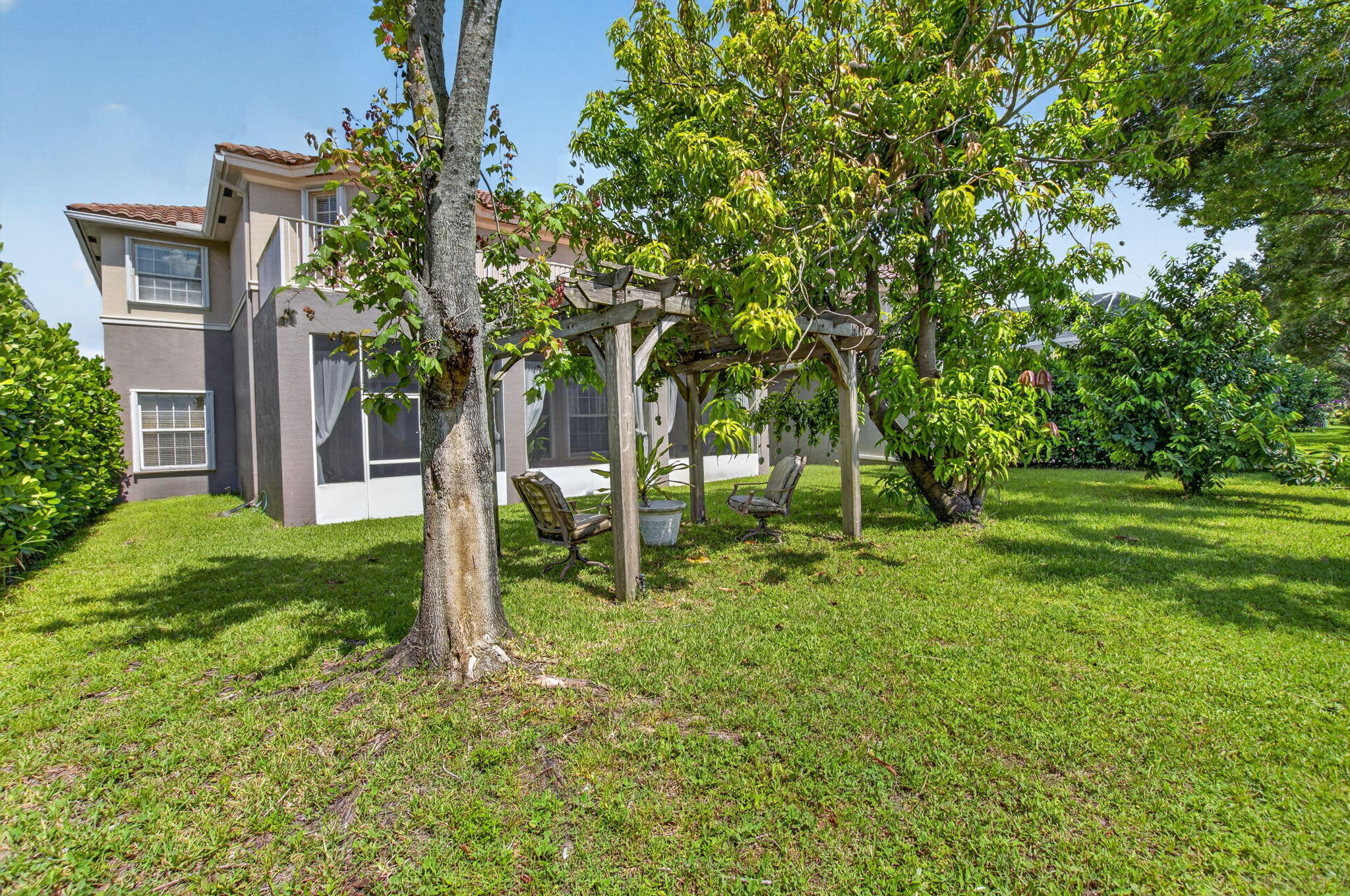 COUNTRYSIDE MEADOWS - Residential