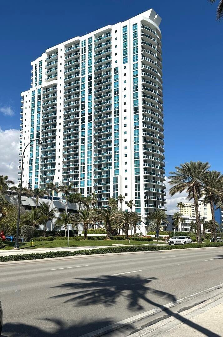 This condo in mint condition has 2 split suites plus a powder room, marble floors all over, is partially furnished, and elegantly decorated. Situated in an exclusive 5-star Luxury Building, offering direct beach access and Intracoastal boating with a private boat dock available. Amenities include fitness, spa, and 24/7 valet.