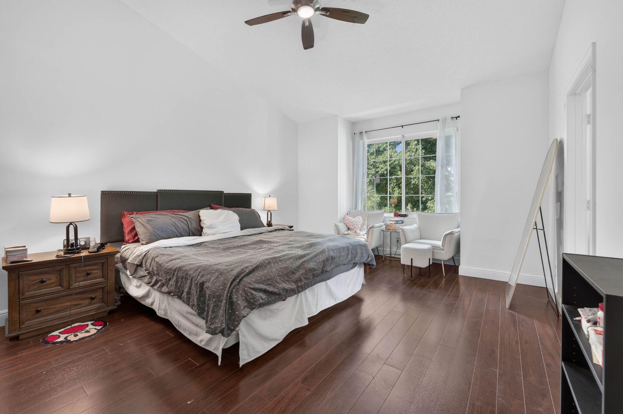 ROLLING HILLS GOLF & TENNIS CLUB - Residential