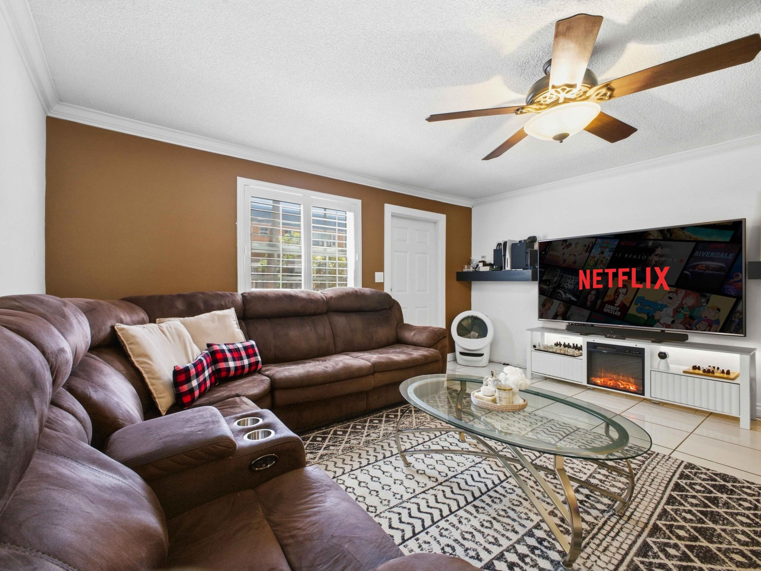 PALM TOWNHOUSE CONDO - Residential