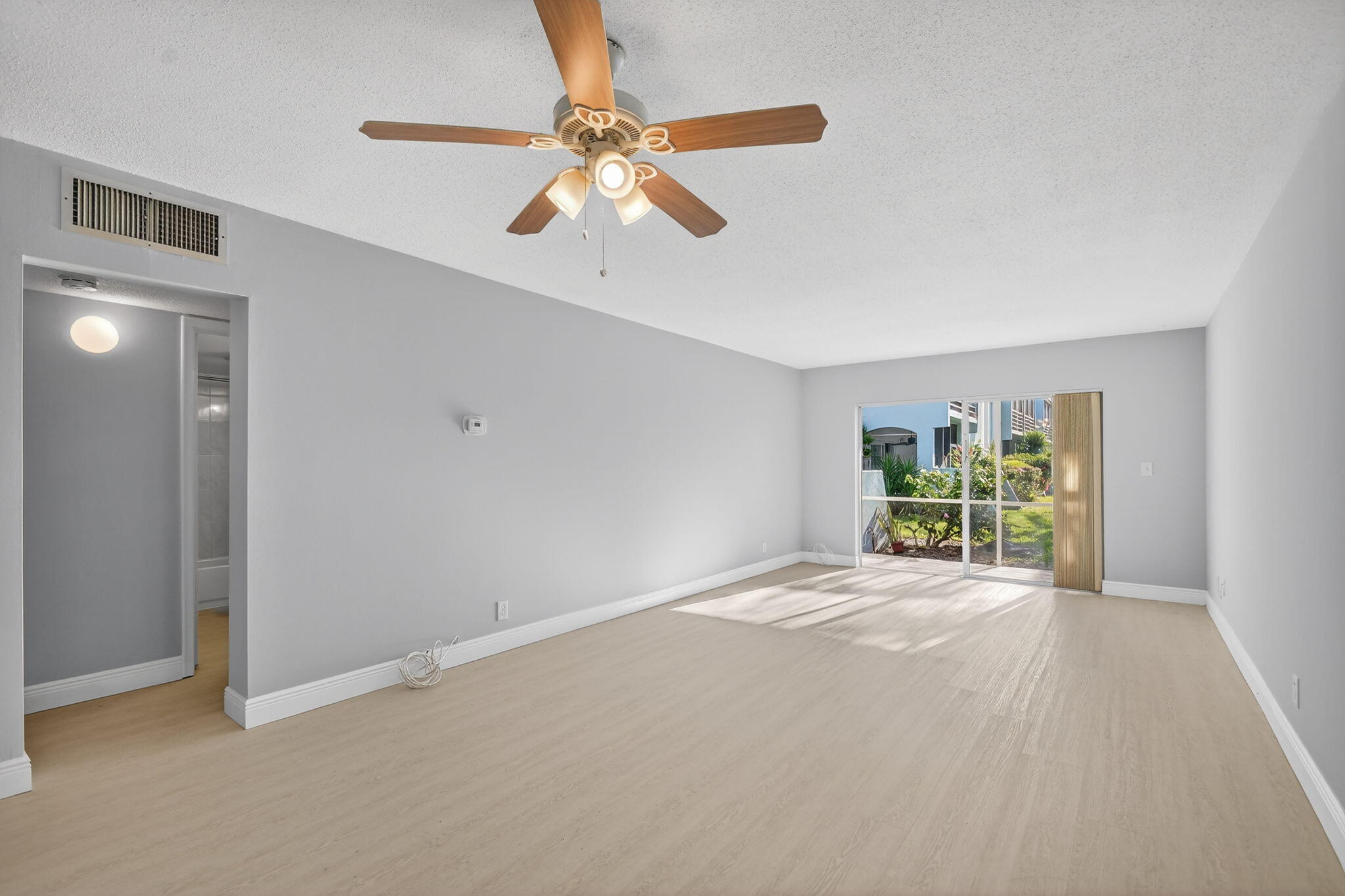 KEN-LEE GARDENS CONDO - Residential