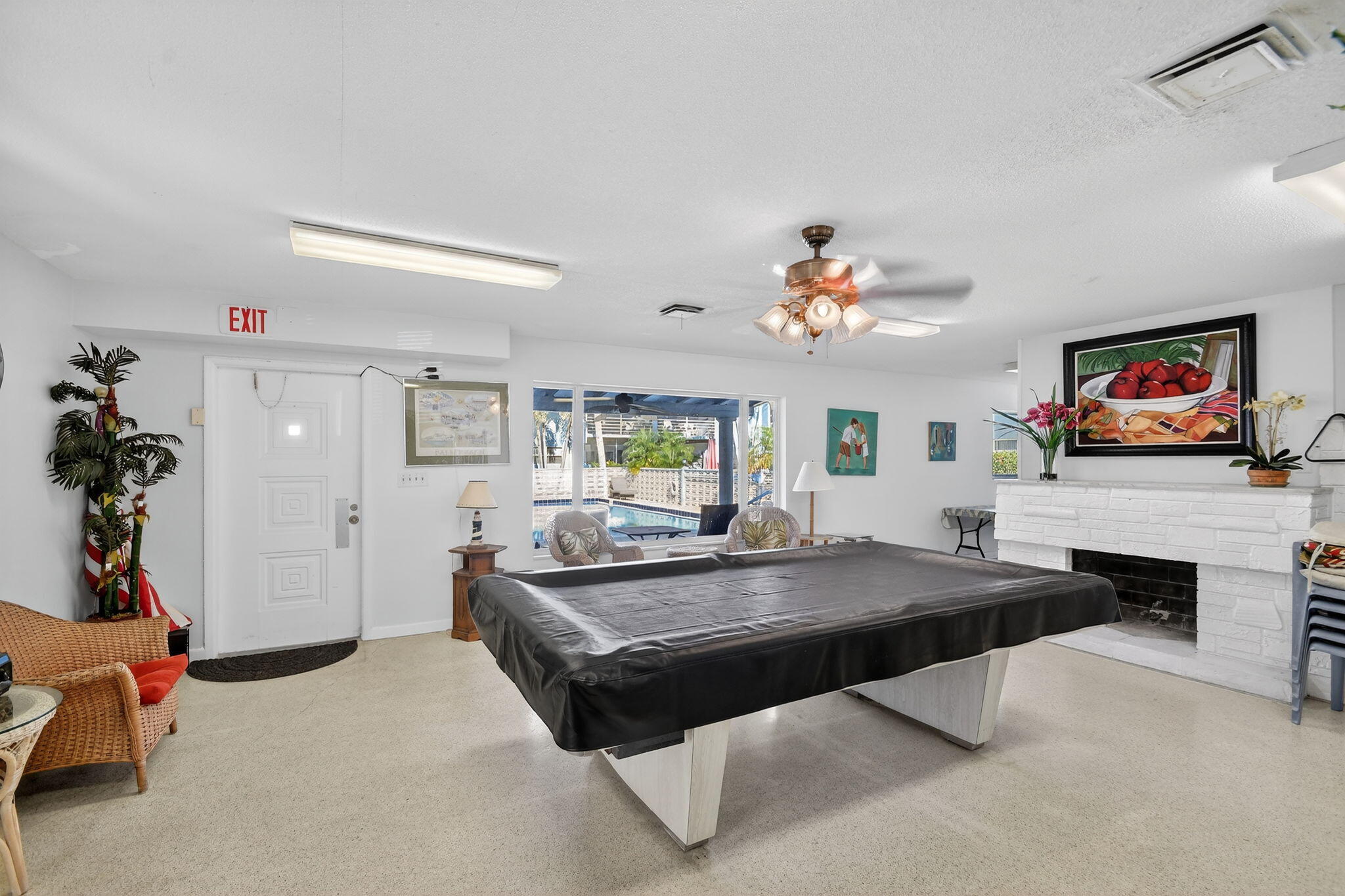 KEN-LEE GARDENS CONDO - Residential