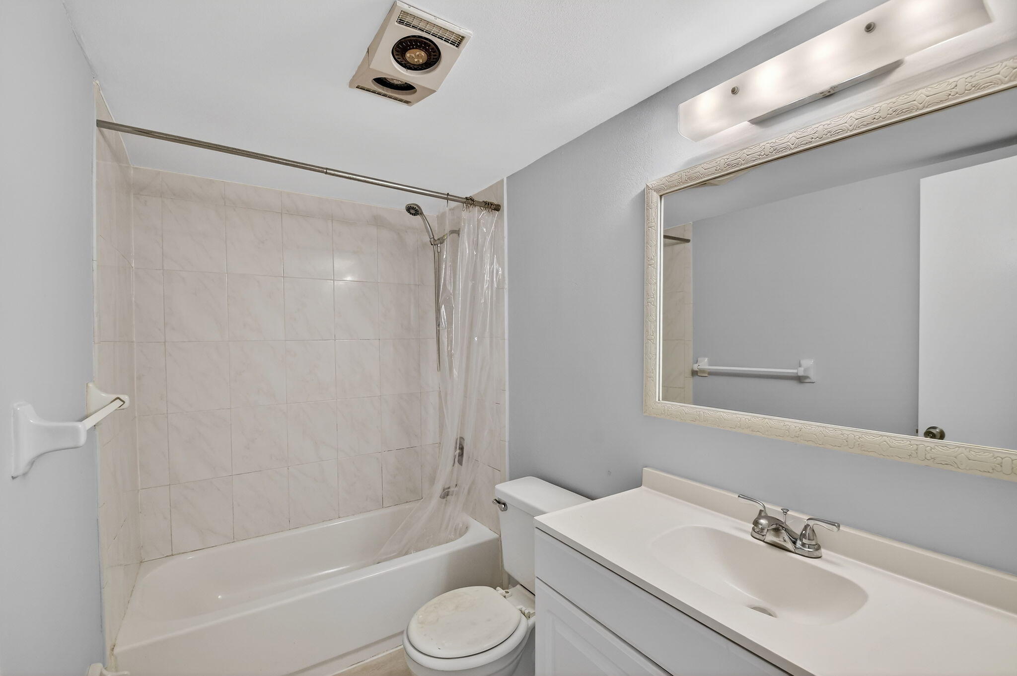 KEN-LEE GARDENS CONDO - Residential