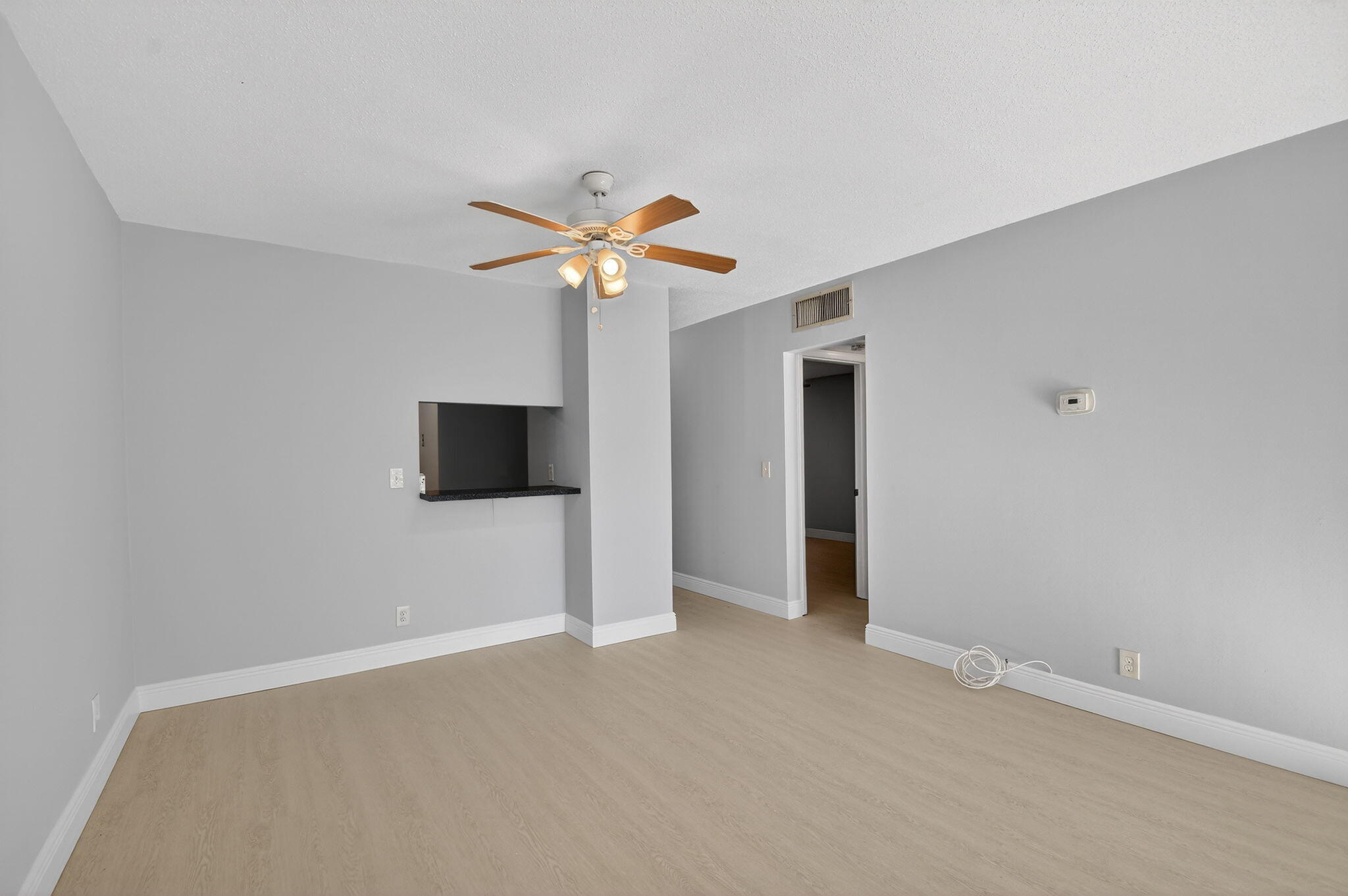 KEN-LEE GARDENS CONDO - Residential