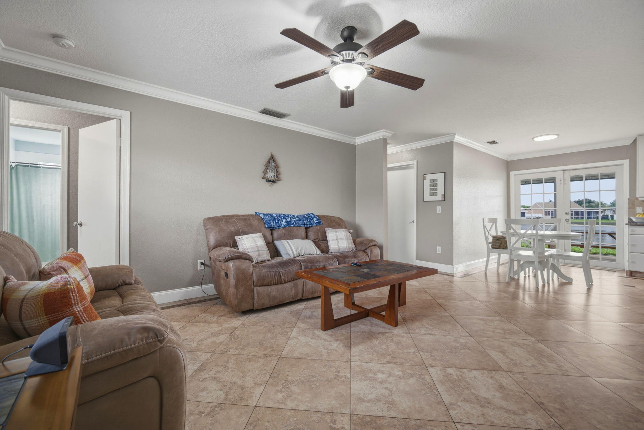 WATERCHASE WEST 1 - Residential