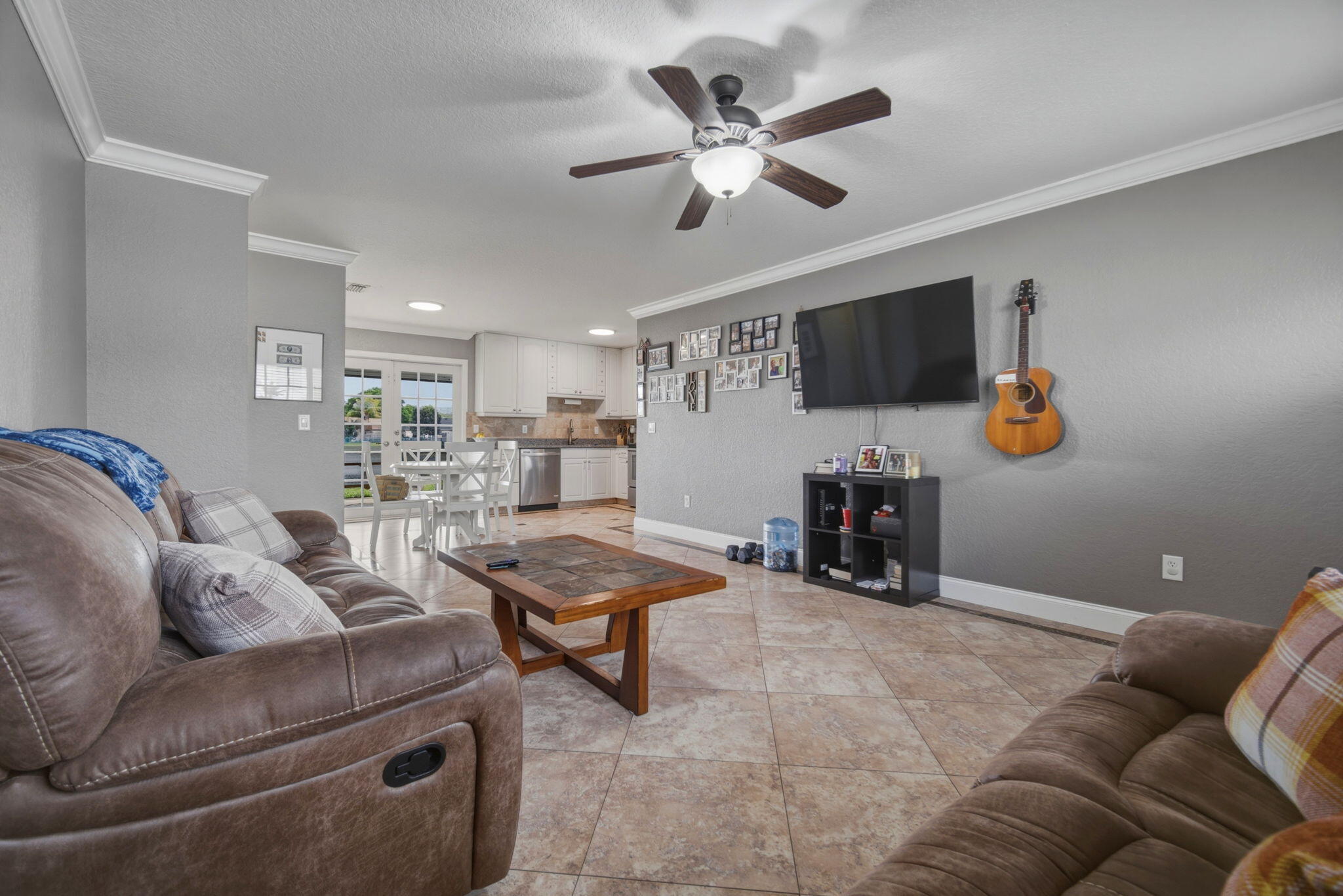 WATERCHASE WEST 1 - Residential