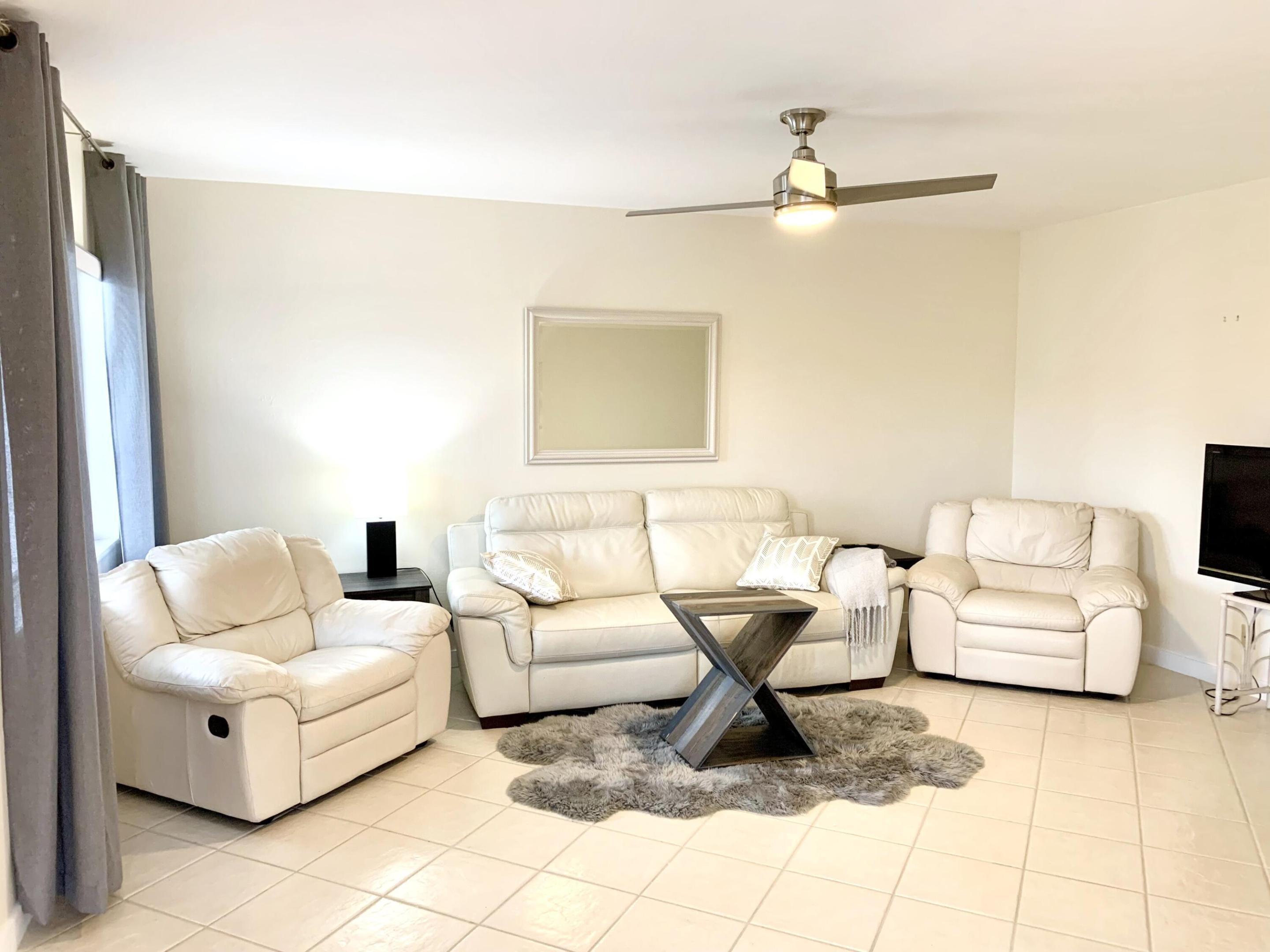 MURRY HILLS APT BLDG CONDO - Residential