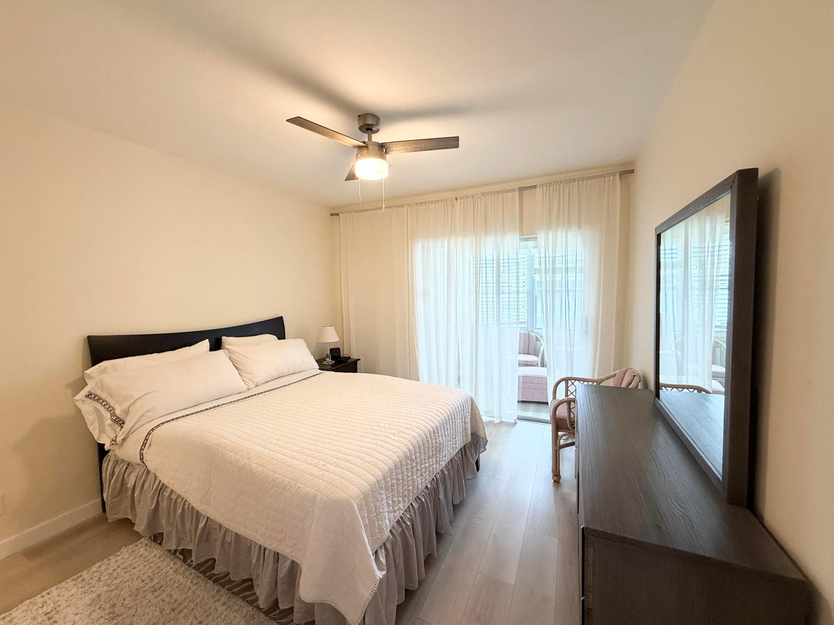 MURRY HILLS APT BLDG CONDO - Residential