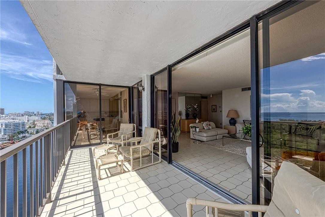 CORINTHIAN - Residential