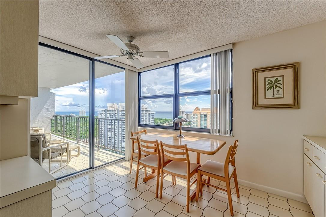 CORINTHIAN - Residential