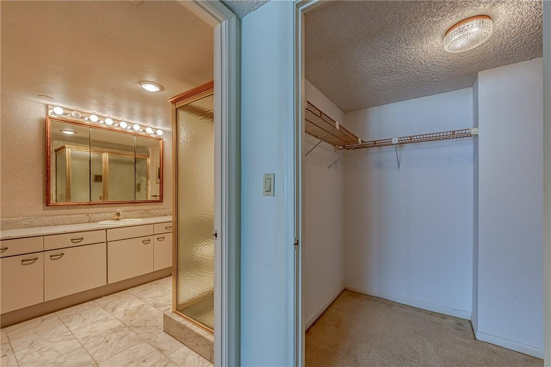 CORINTHIAN - Residential