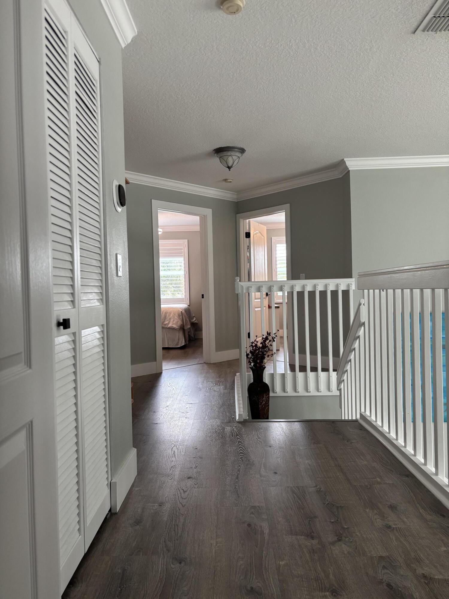 CHARLESTON SHORES - Residential